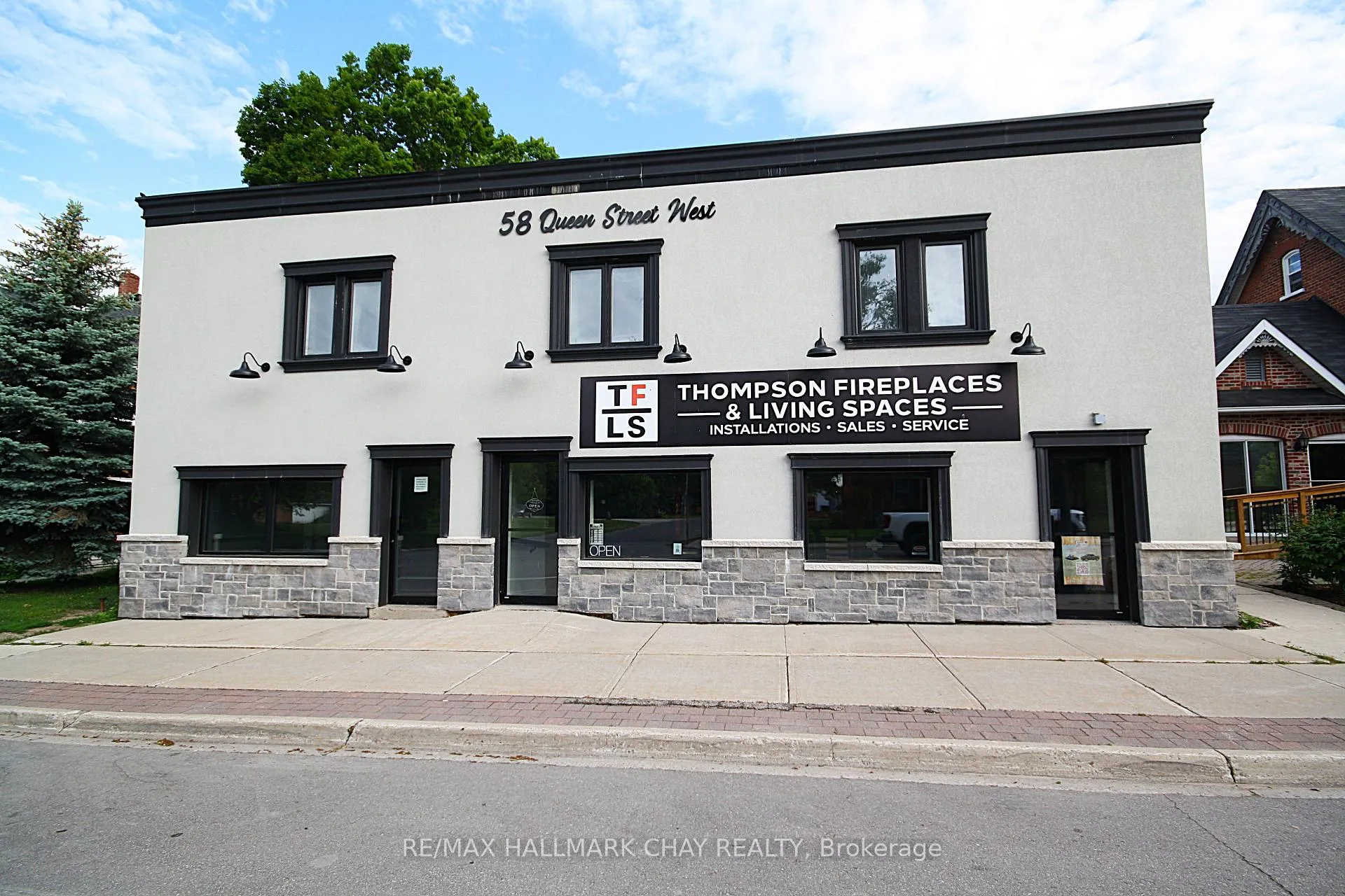 Photo 2 of 58 Queen St Street W, Springwater, Elmvale — HOMEH