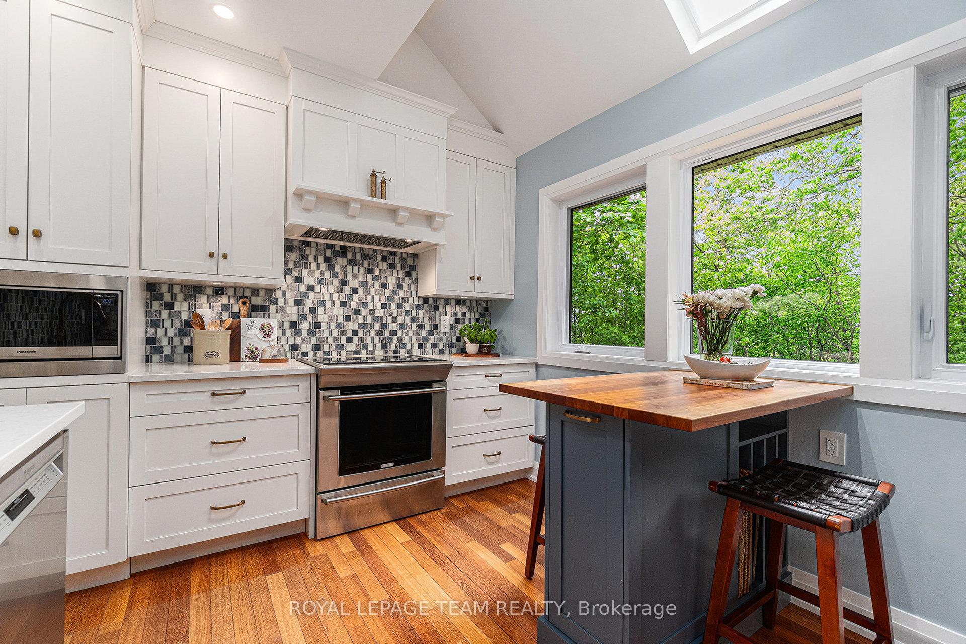 Photo 36 of 2259 Fitzroy Street, Ottawa, Fitzroy — HOMEH