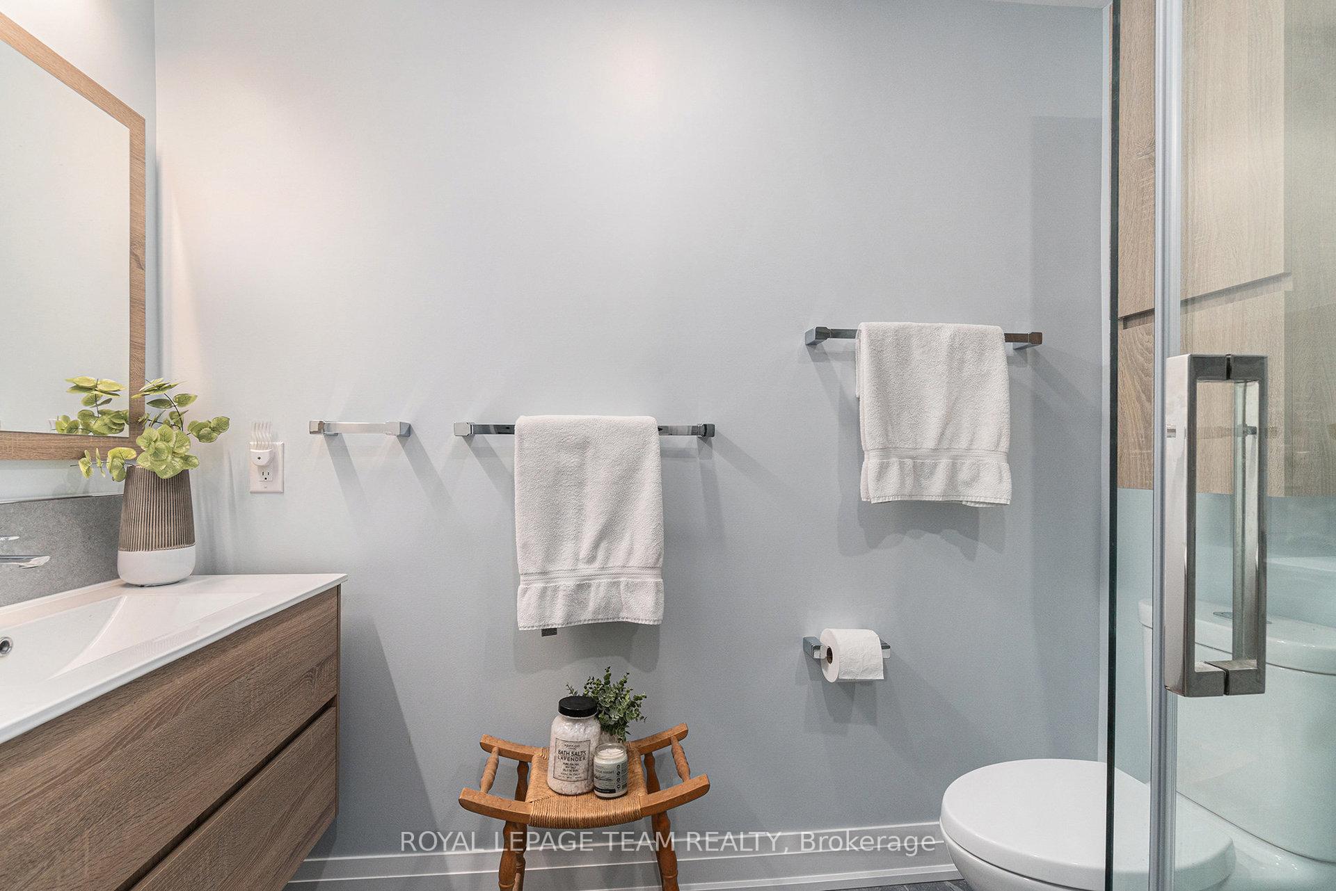 Photo 26 of 2259 Fitzroy Street, Ottawa, Fitzroy — HOMEH