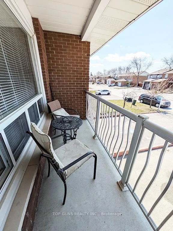 Photo 21 of Unit Upper Level, 55 Agincourt Road, Vaughan, West Woodbridge — HOMEH