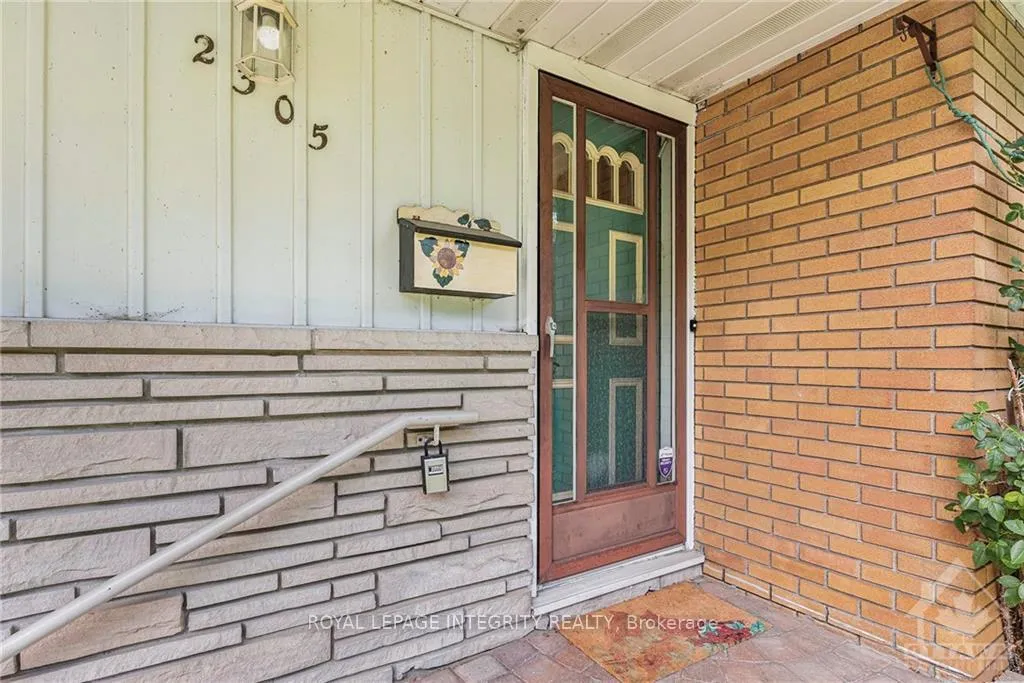 Photo 3 of 2305 Ryan Drive, Ottawa, Queensway Terrace South/Ridgeview — HOMEH