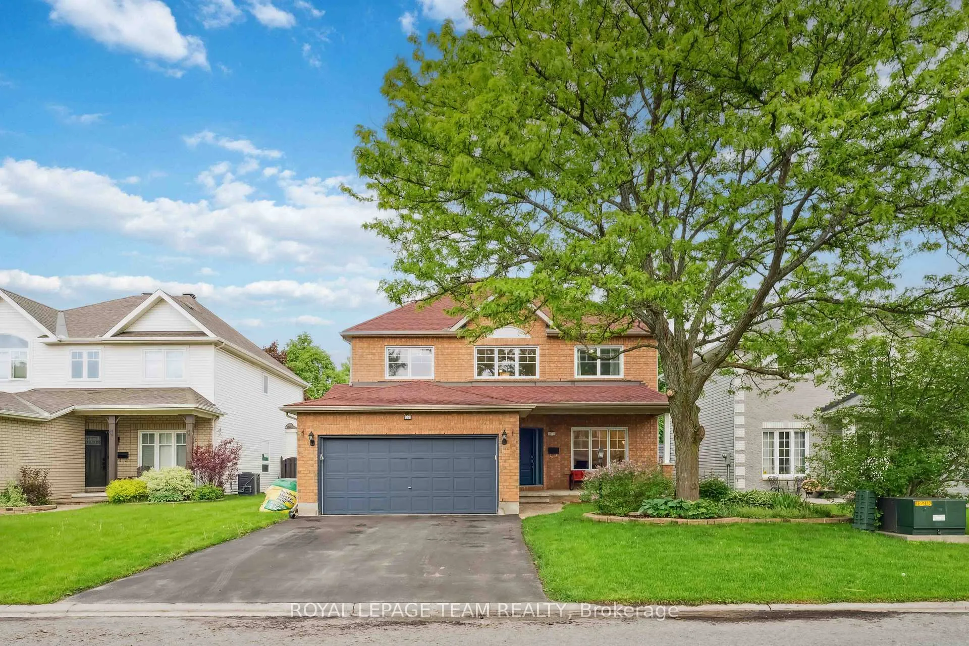 Photo 4 of 39 Vermont Avenue, Ottawa, Barrhaven East — HOMEH