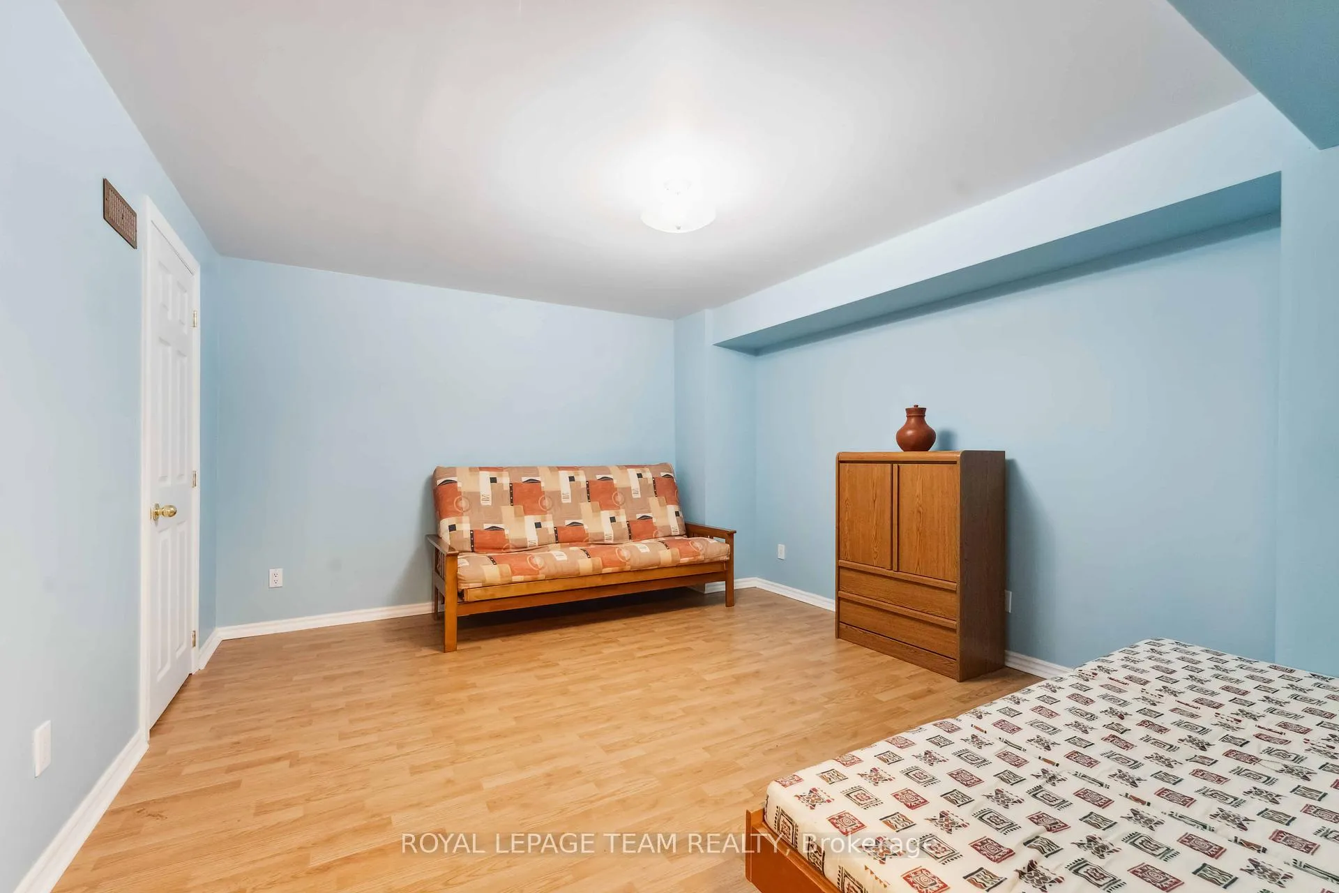 Photo 43 of 39 Vermont Avenue, Ottawa, Barrhaven East — HOMEH