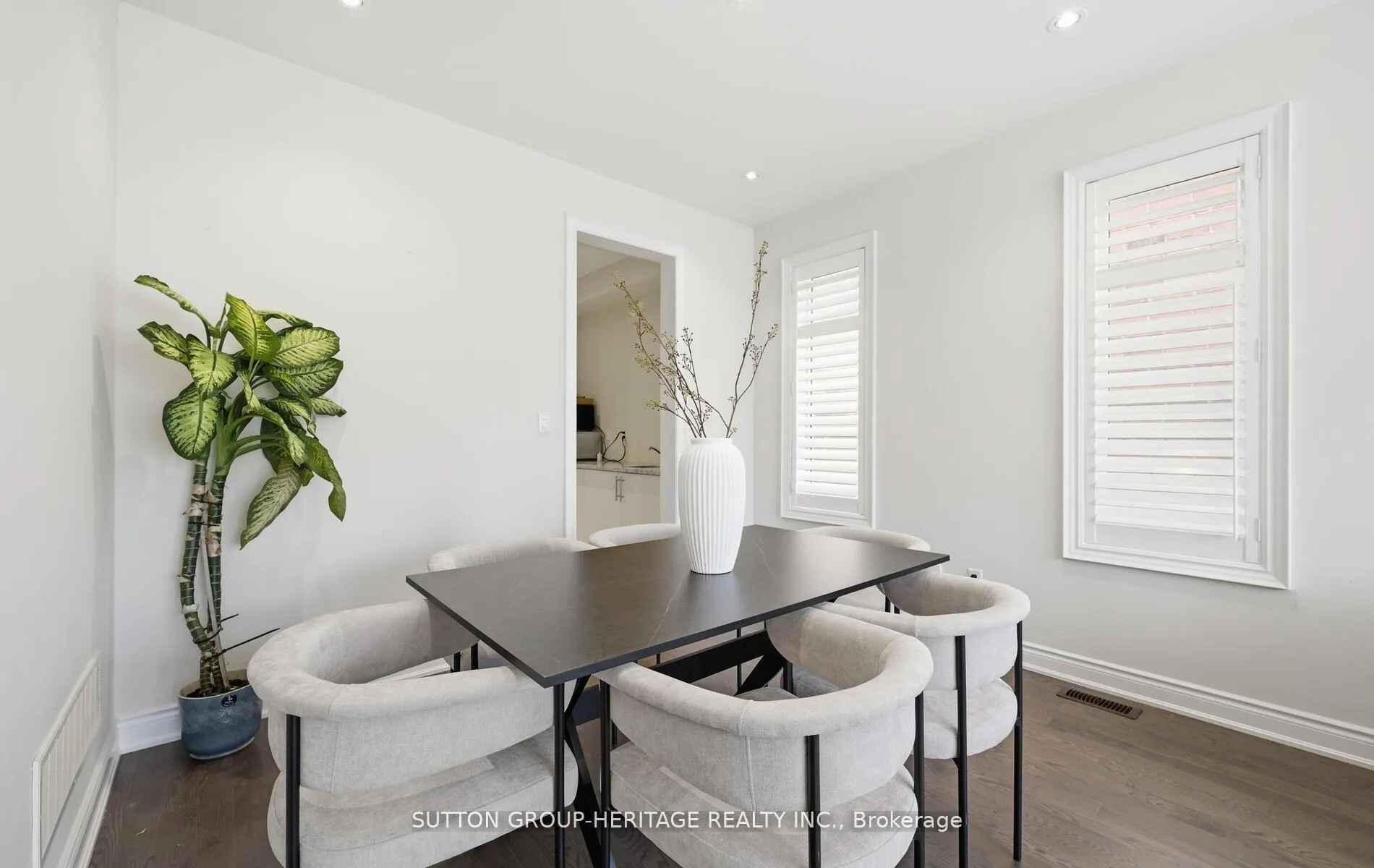 Photo 7 of 522 Cliffview Road, Pickering, West Shore — HOMEH