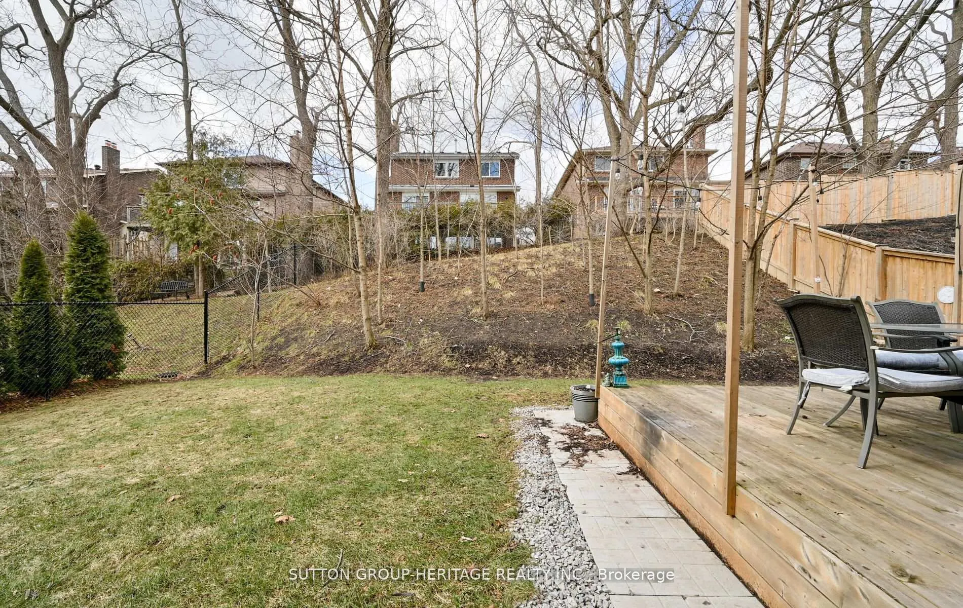 Photo 45 of 522 Cliffview Road, Pickering, West Shore — HOMEH