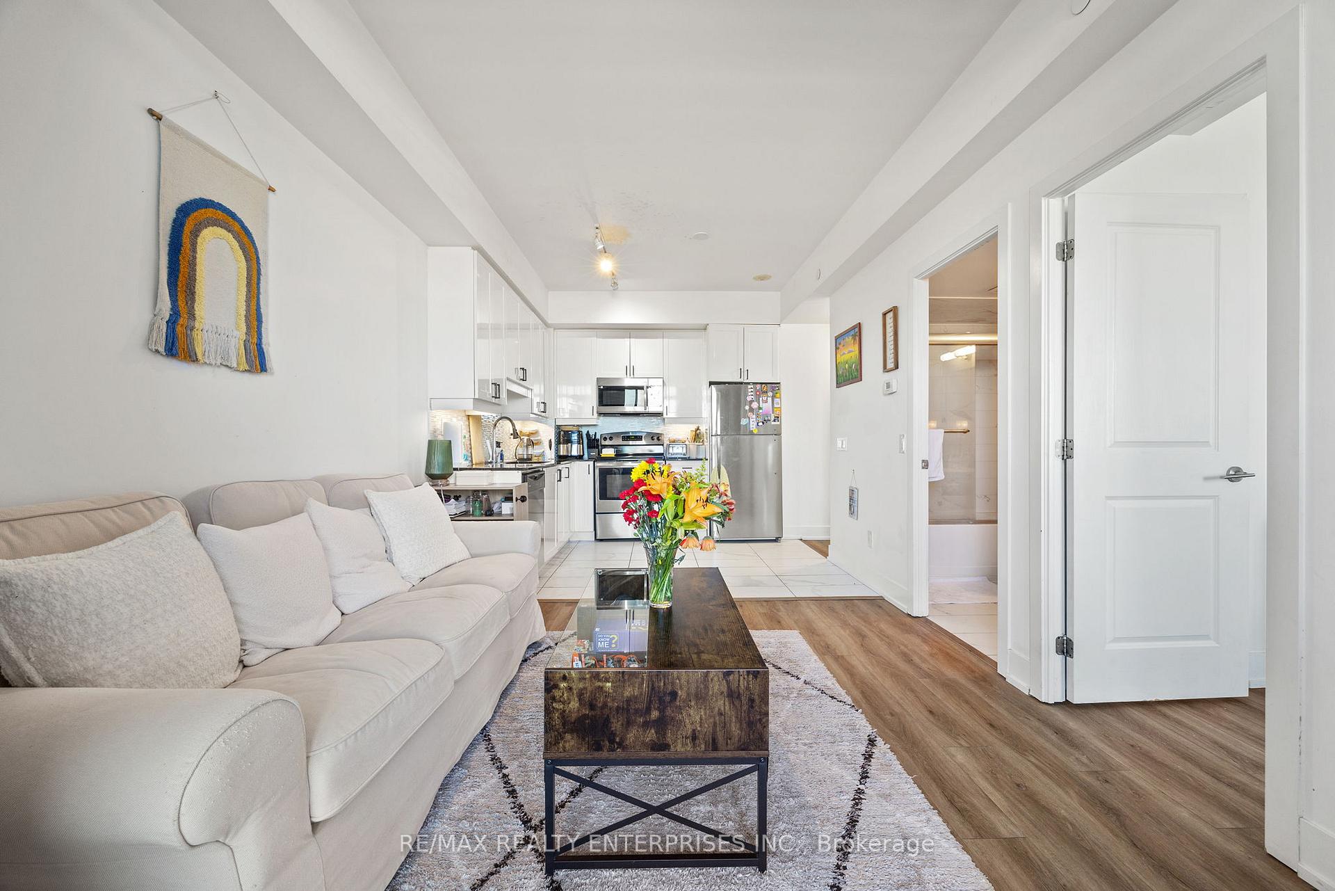 Photo 5 of Unit 1508, 1215 Bayly Street, Pickering, Bay Ridges — HOMEH