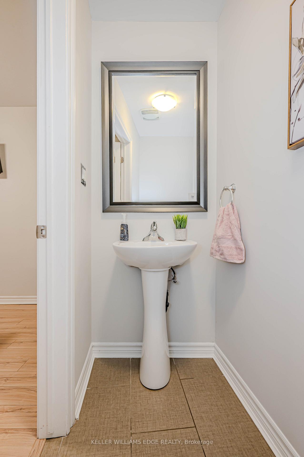 Photo 9 of Unit 206, 80 King William Street, Hamilton, Beasley — HOMEH