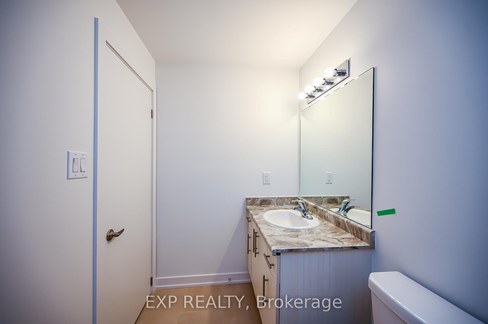 Photo 18 of Unit 35, 590 North Service Road, Hamilton, Lakeshore — HOMEH