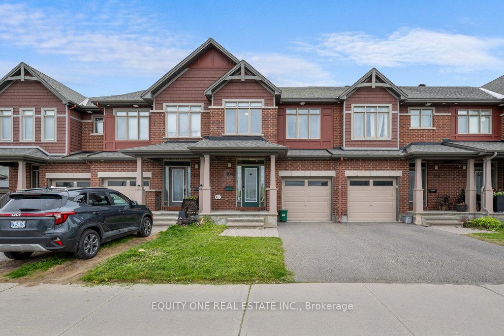 Front of 704 Brian Good Avenue