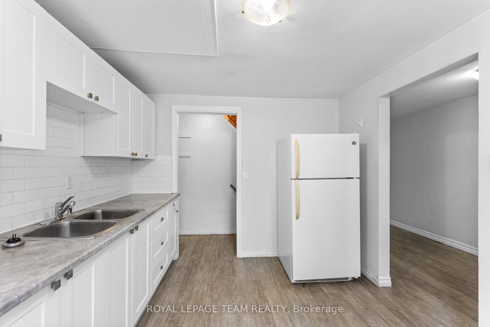 Photo 8 of Unit 32, 258 Queen Mary Road, Kingston, Central City West — HOMEH