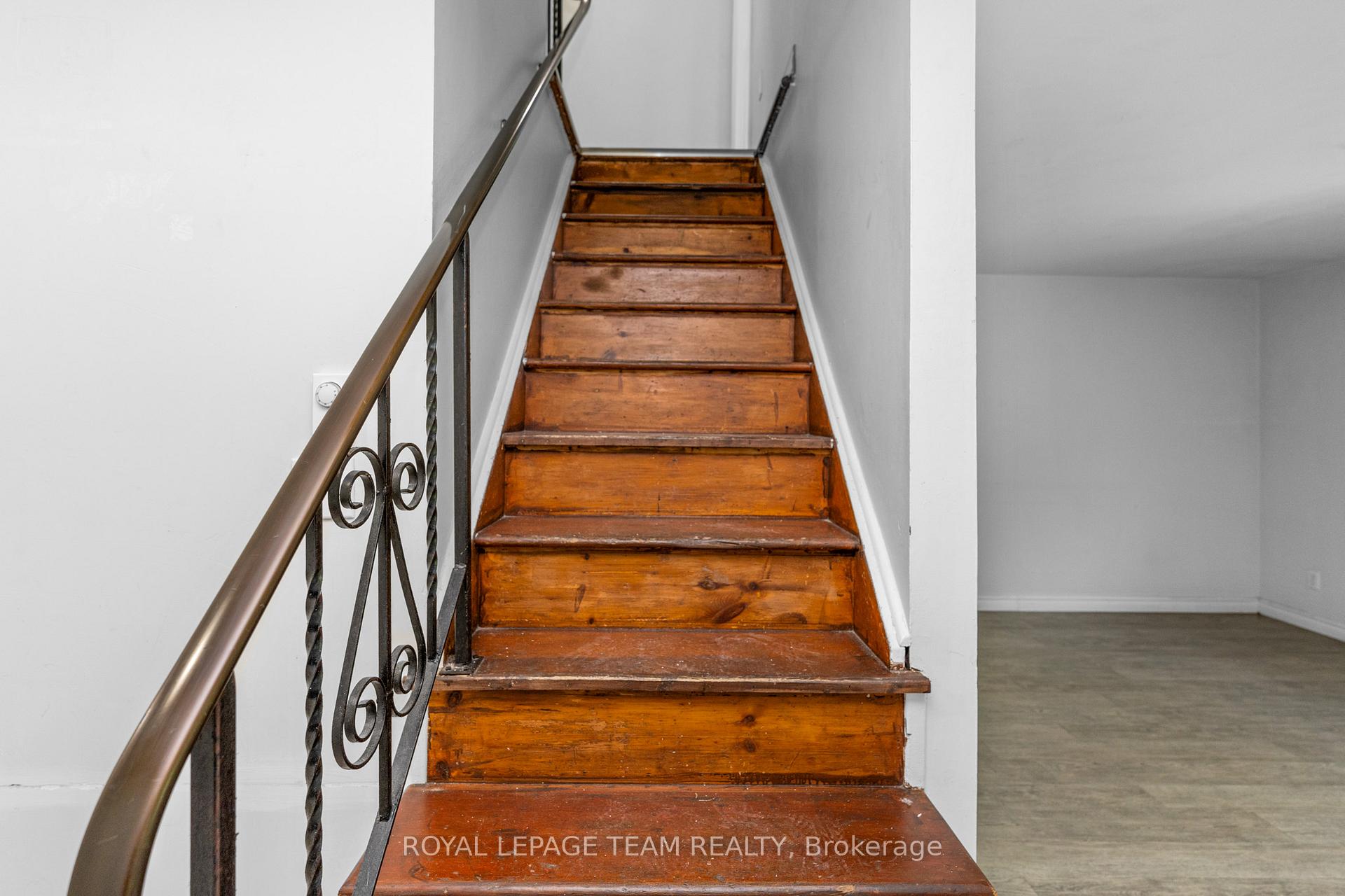Photo 16 of Unit 32, 258 Queen Mary Road, Kingston, Central City West — HOMEH