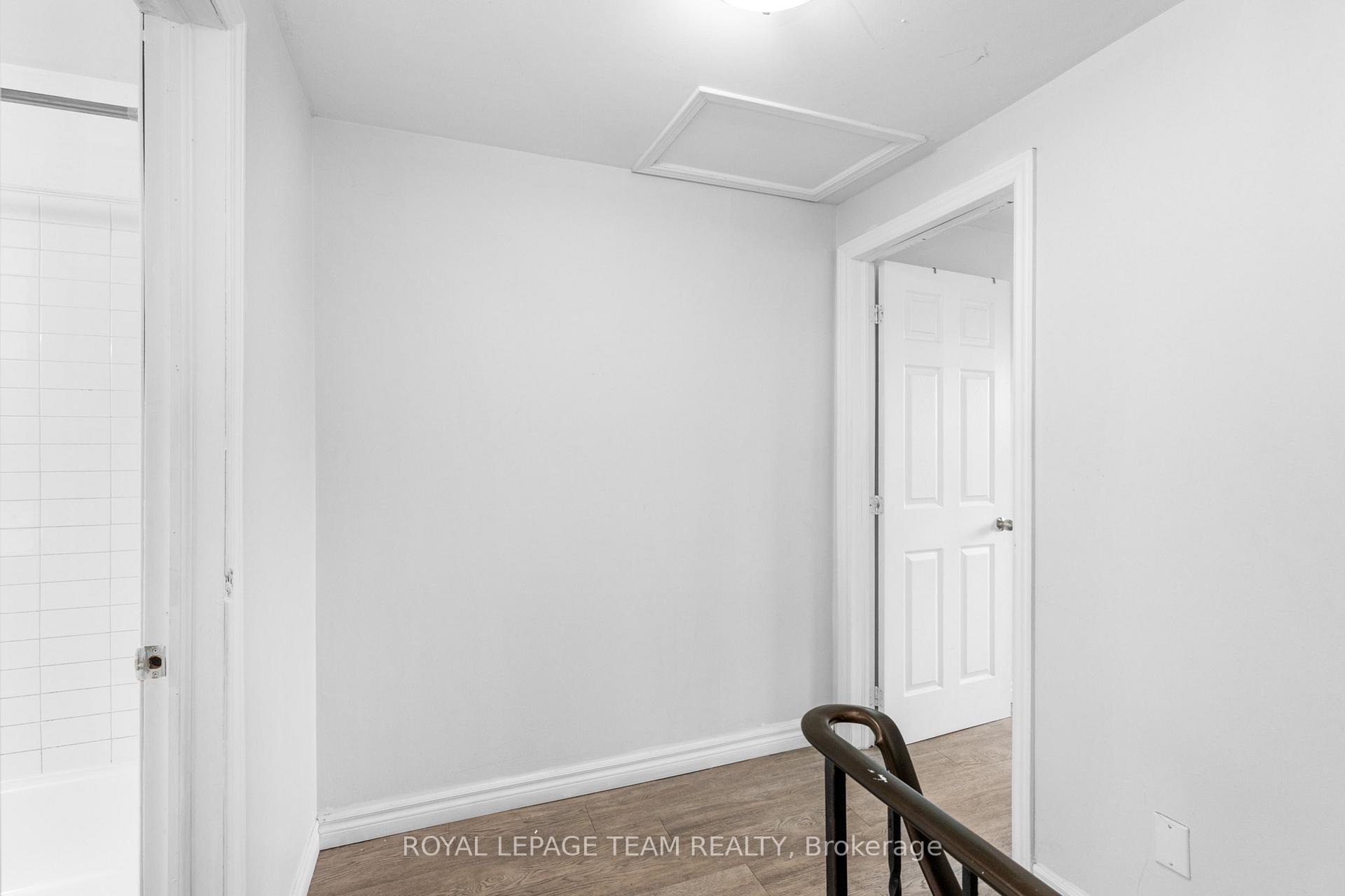 Photo 23 of Unit 32, 258 Queen Mary Road, Kingston, Central City West — HOMEH