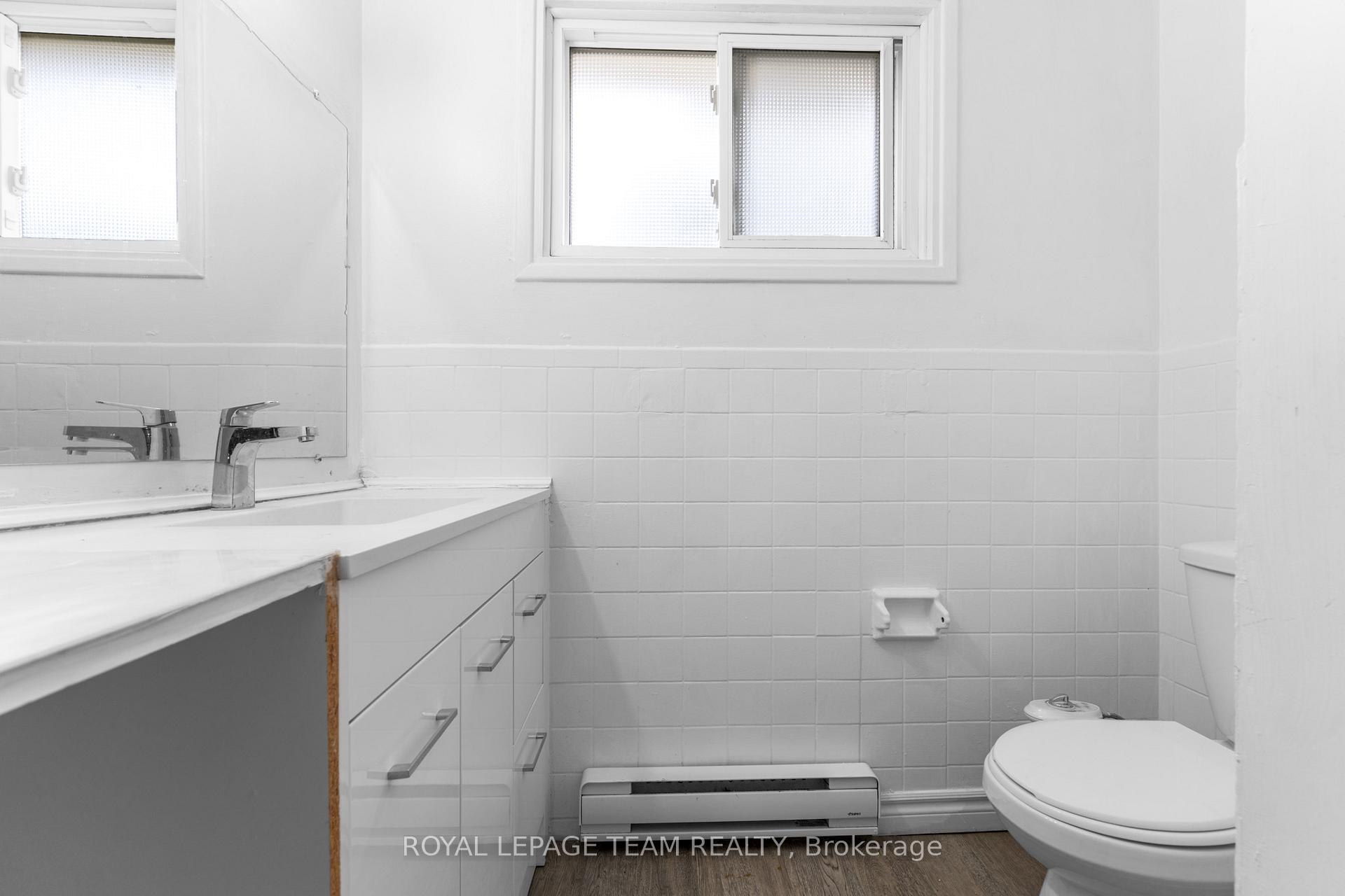 Photo 27 of Unit 32, 258 Queen Mary Road, Kingston, Central City West — HOMEH