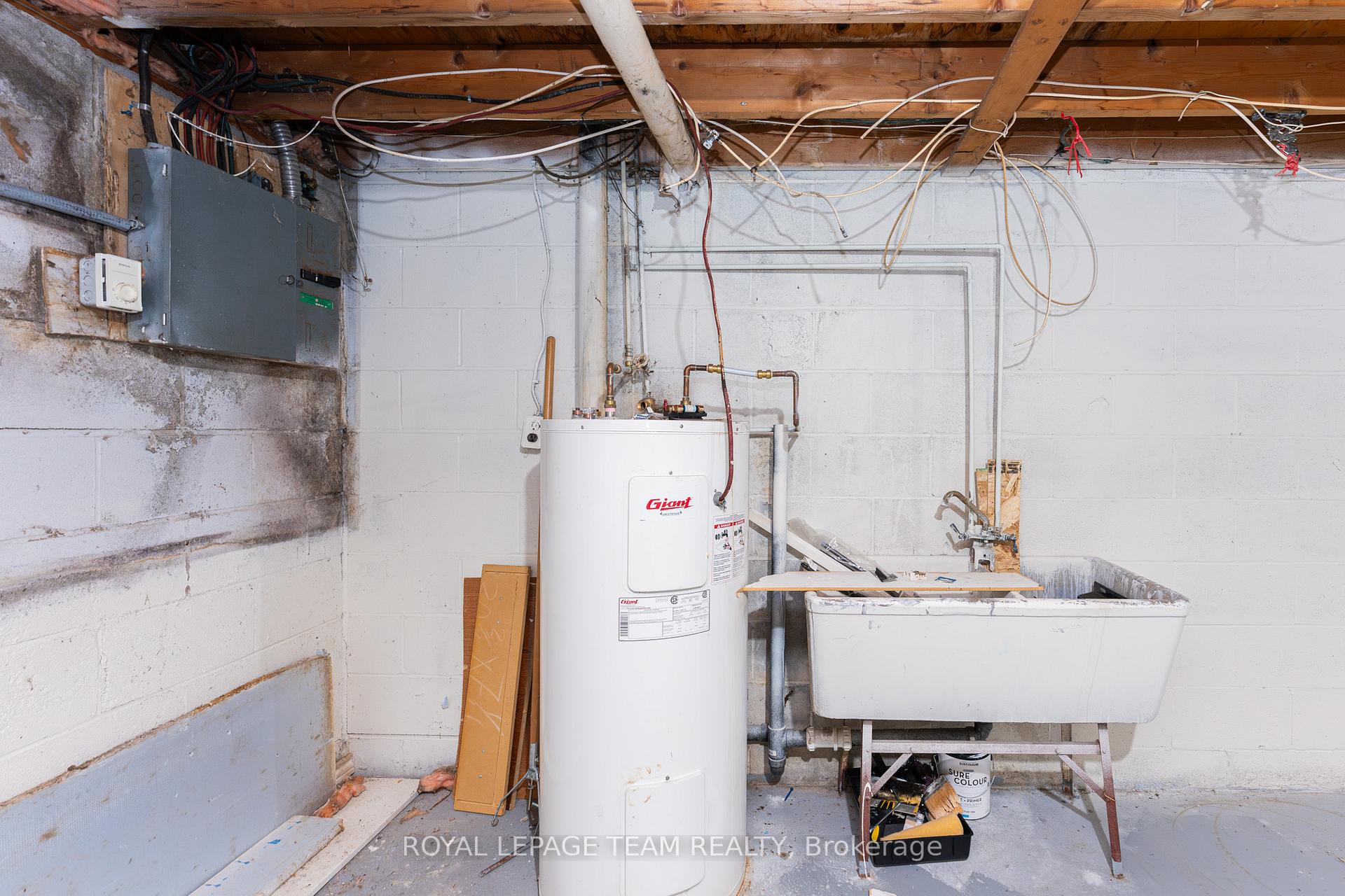 Photo 34 of Unit 32, 258 Queen Mary Road, Kingston, Central City West — HOMEH