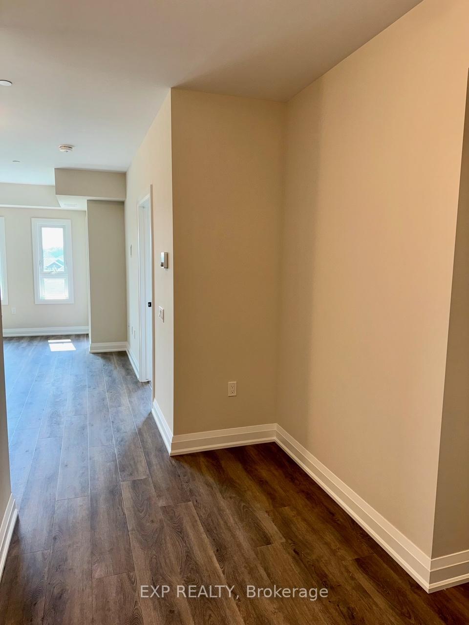 Photo 3 of Unit 311, 118 Summersides Boulevard, Pelham, Fonthill — HOMEH