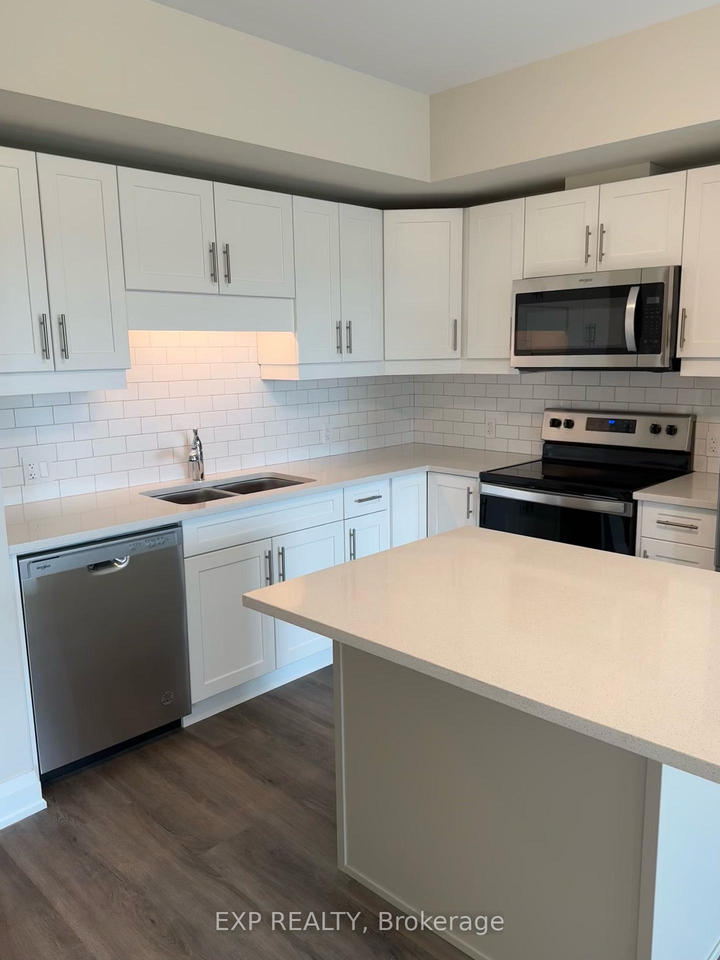 Photo 10 of Unit 311, 118 Summersides Boulevard, Pelham, Fonthill — HOMEH