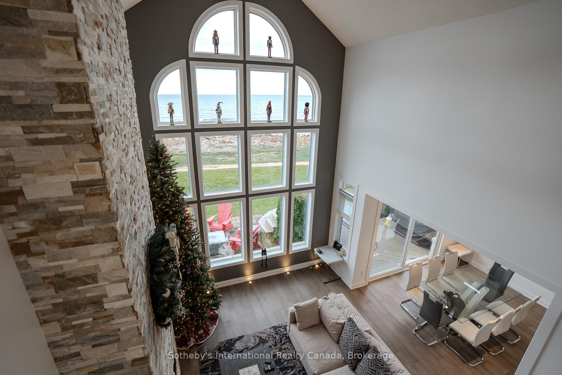 Photo 16 of 50 Waterfront Circle, Collingwood — HOMEH