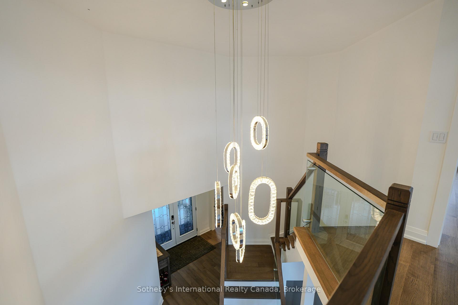 Photo 19 of 50 Waterfront Circle, Collingwood — HOMEH