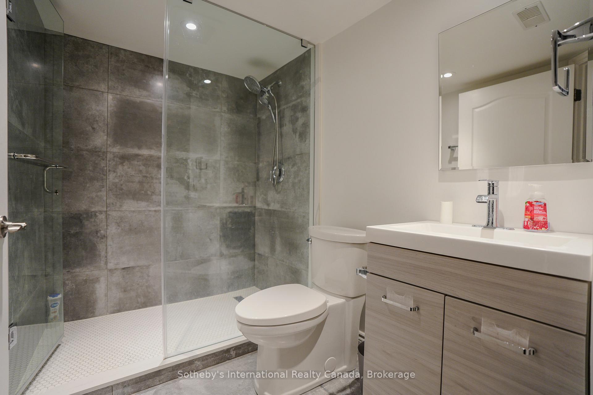 Photo 45 of 50 Waterfront Circle, Collingwood — HOMEH