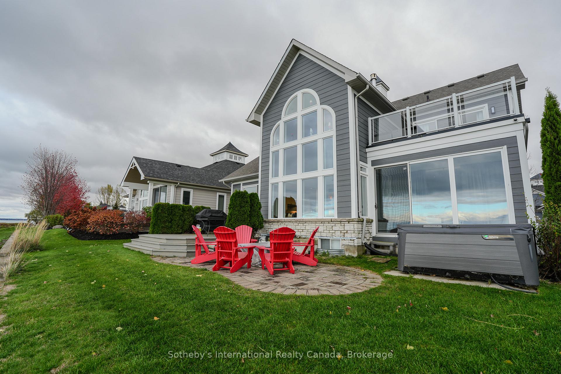 Photo 49 of 50 Waterfront Circle, Collingwood — HOMEH