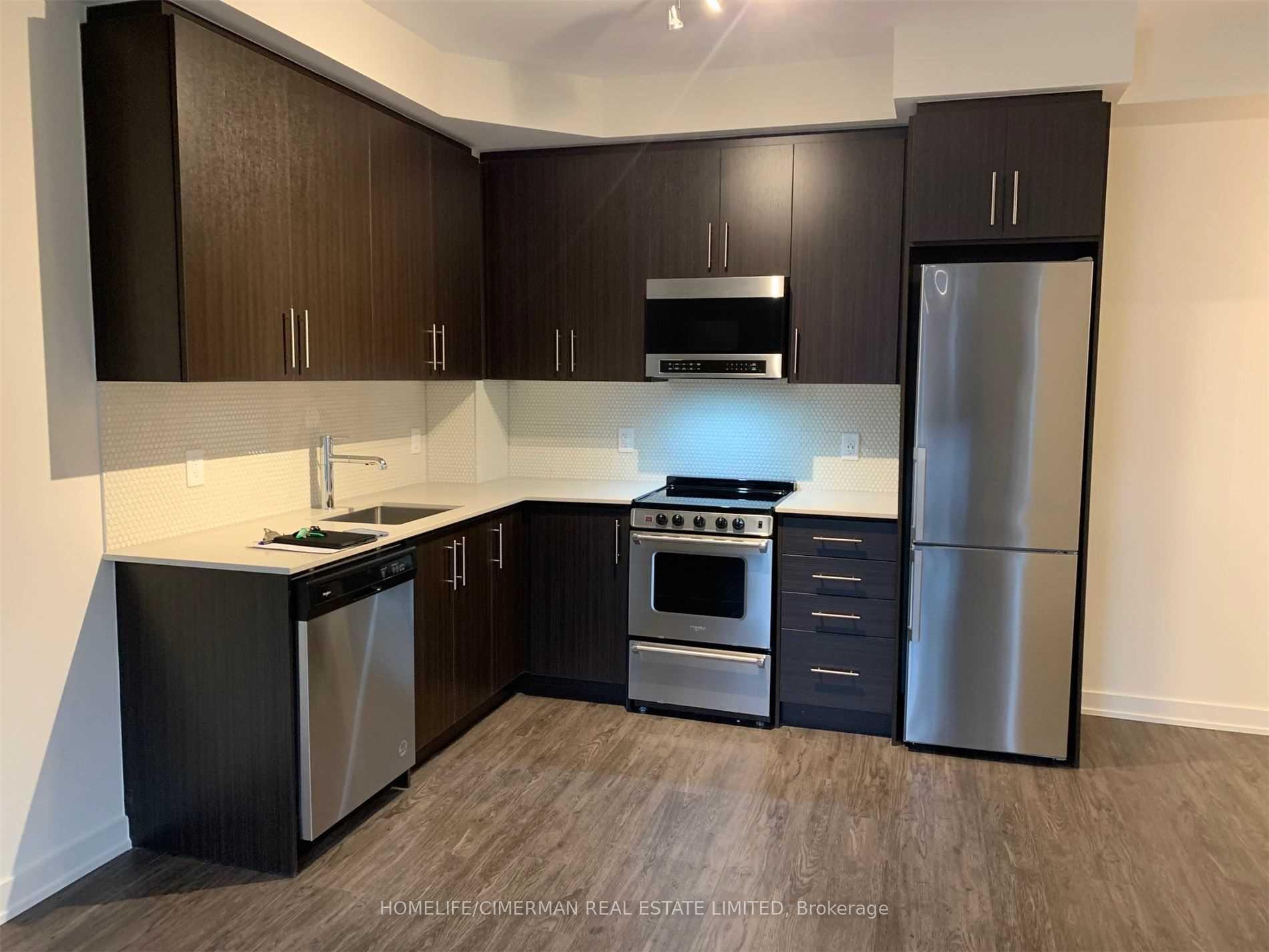 Front of Unit 424, 212 King William Street