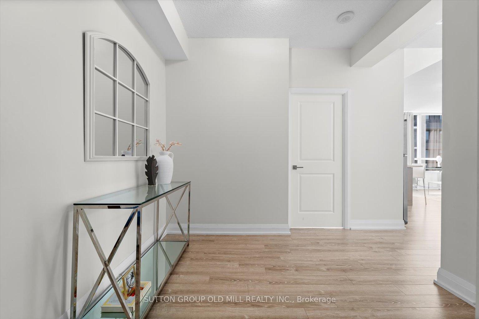 Photo 6 of Unit 1008, 75 North Park Road, Vaughan, Beverley Glen — HOMEH