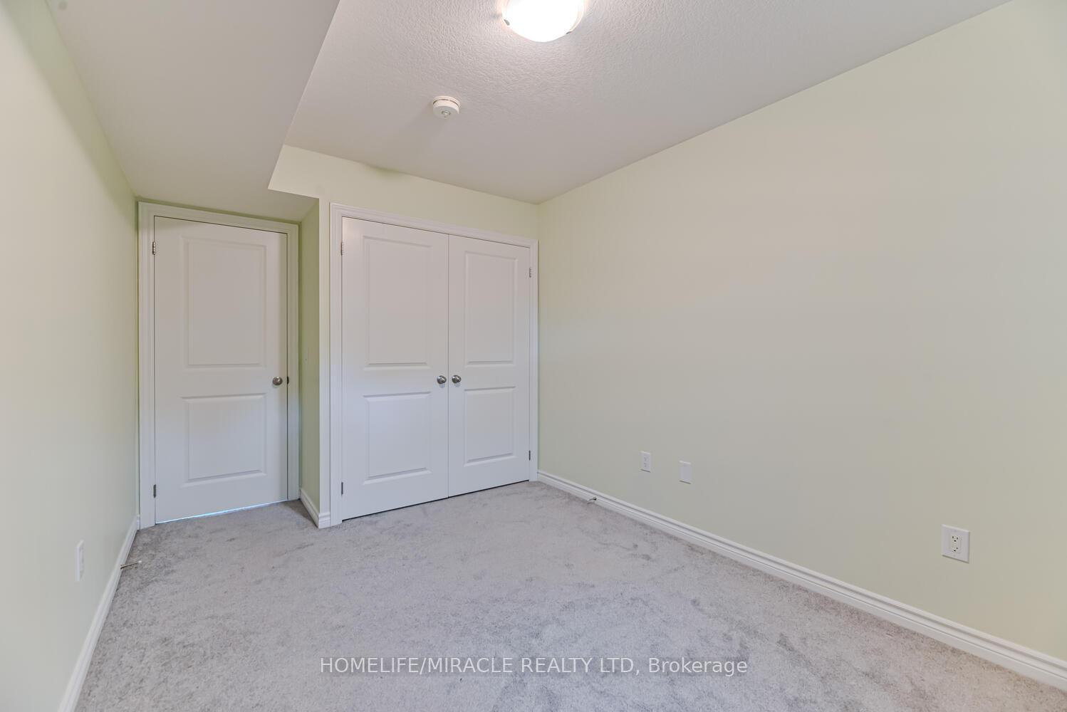 Photo 25 of 289 Chapel Hill Drive, Kitchener — HOMEH