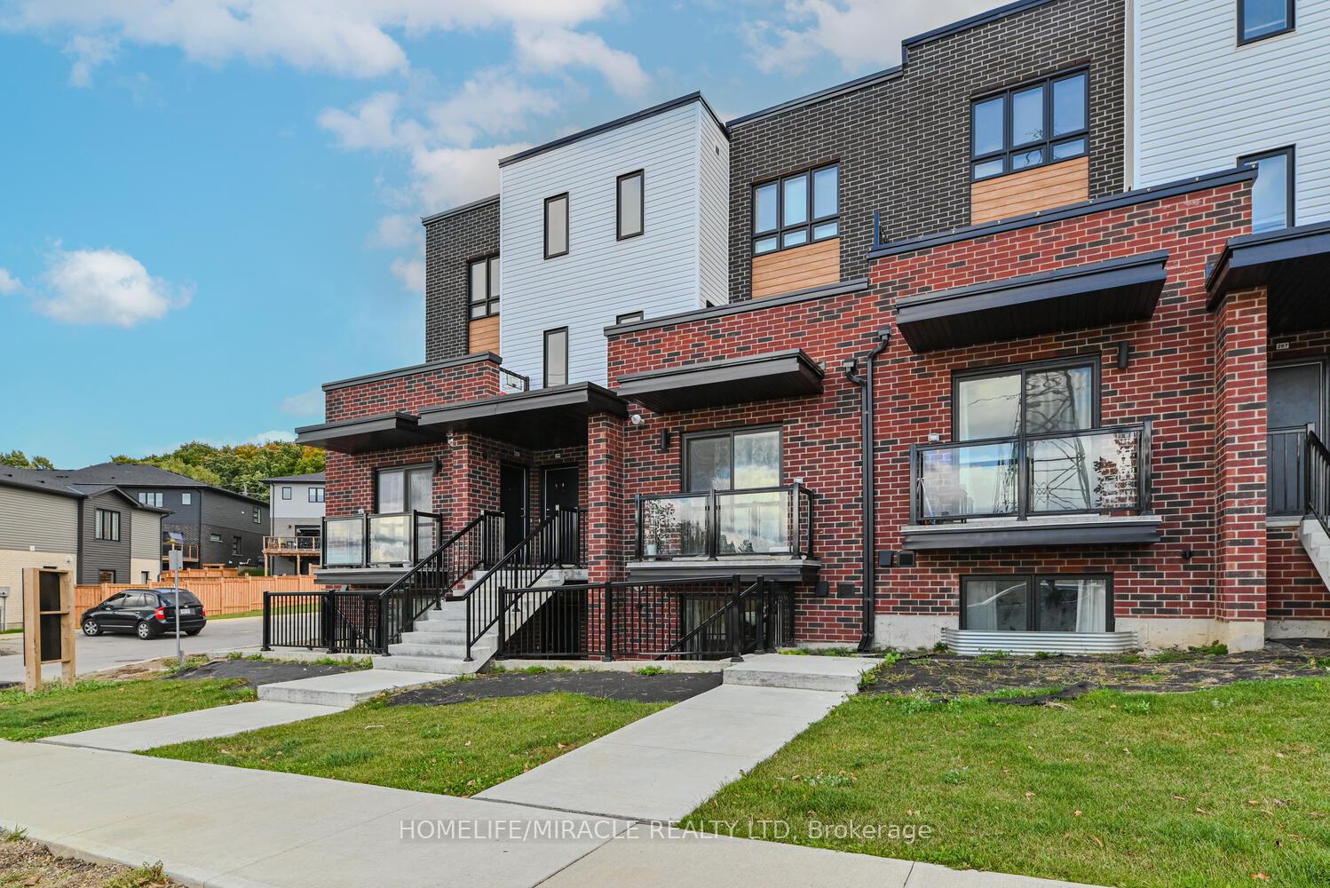 Photo 28 of 289 Chapel Hill Drive, Kitchener — HOMEH