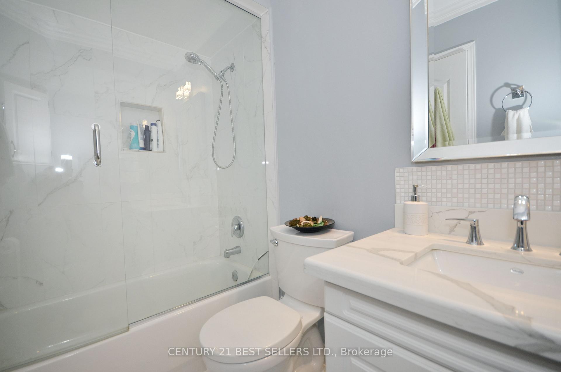 Photo 24 of 24 Tania Crescent, Vaughan, Maple — HOMEH