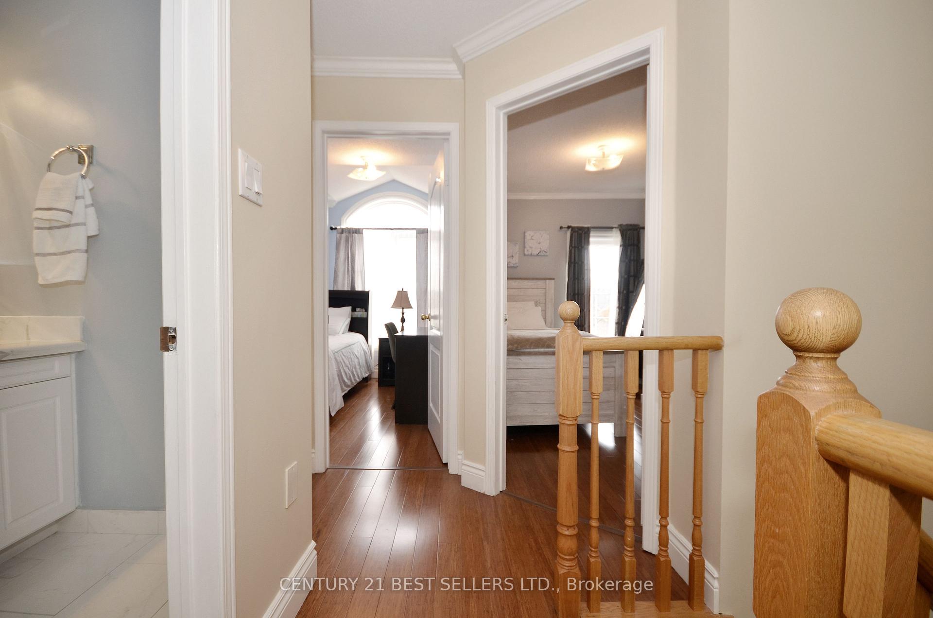 Photo 25 of 24 Tania Crescent, Vaughan, Maple — HOMEH
