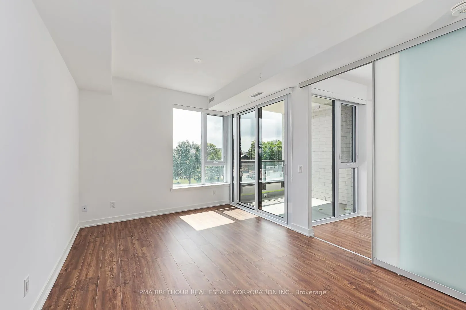 Photo 15 of Unit 212, 31 Huron Street, Collingwood — HOMEH