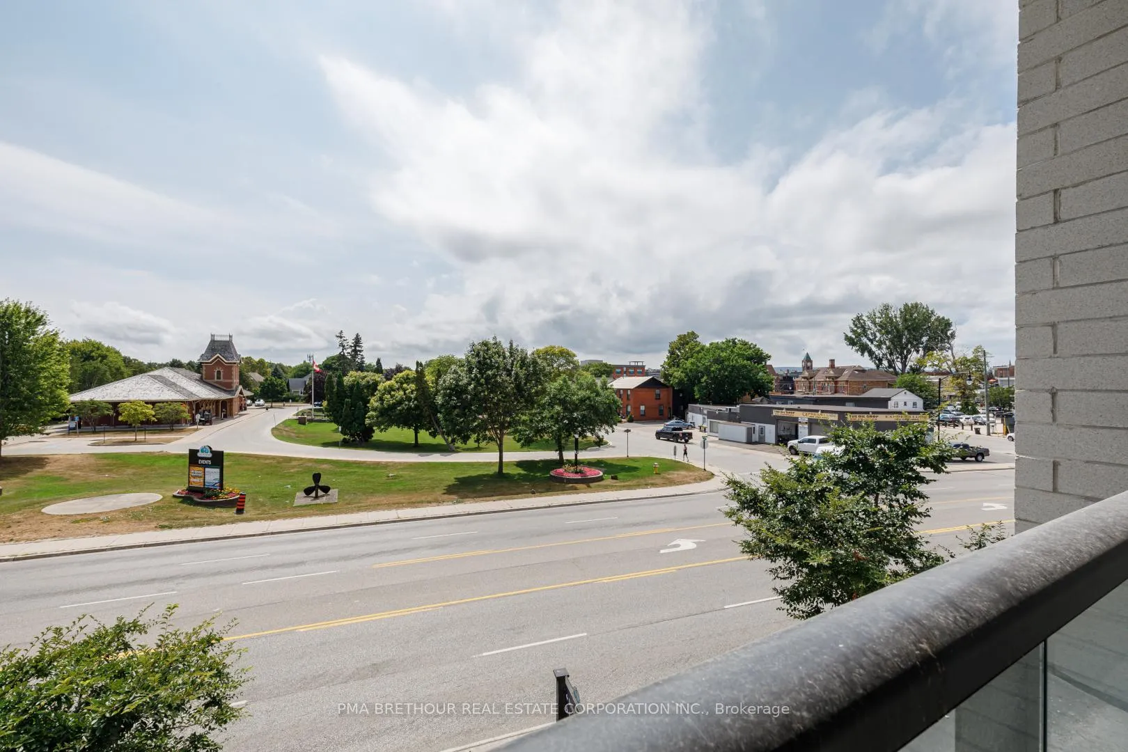 Photo 21 of Unit 212, 31 Huron Street, Collingwood — HOMEH