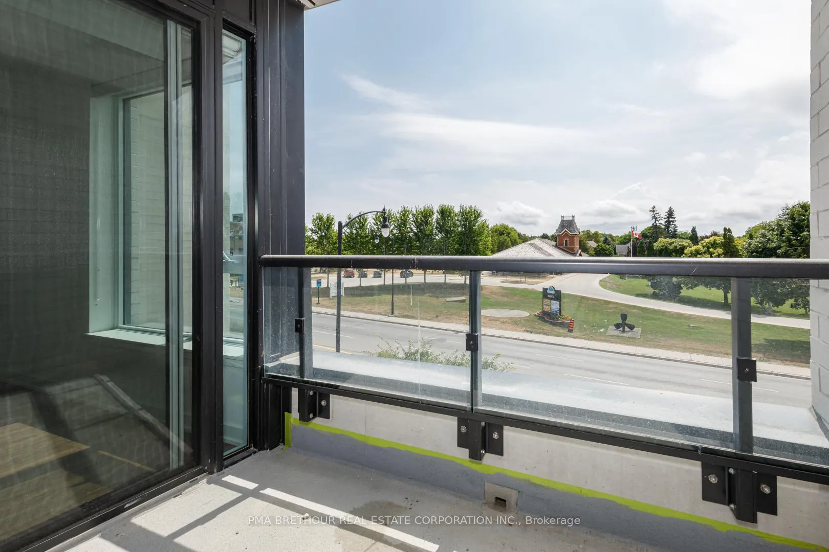 Photo 22 of Unit 212, 31 Huron Street, Collingwood — HOMEH