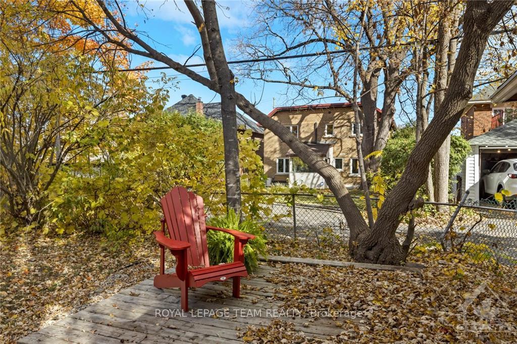 Photo 21 of 387 Hamilton Avenue S, Ottawa, Civic Hospital — HOMEH