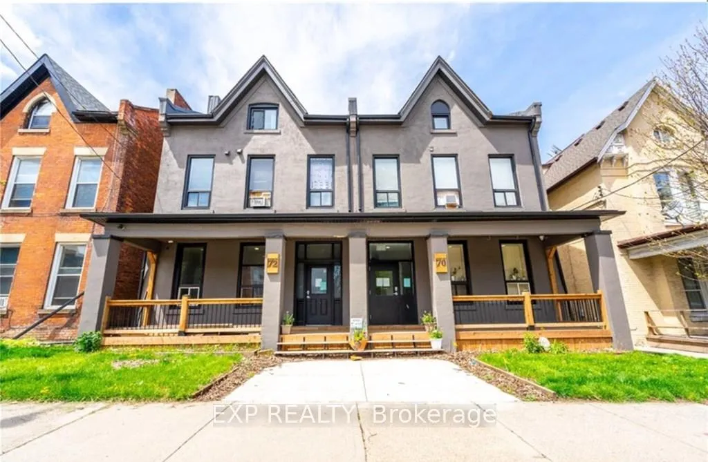 Front of Unit 203, 72 Victoria Avenue S