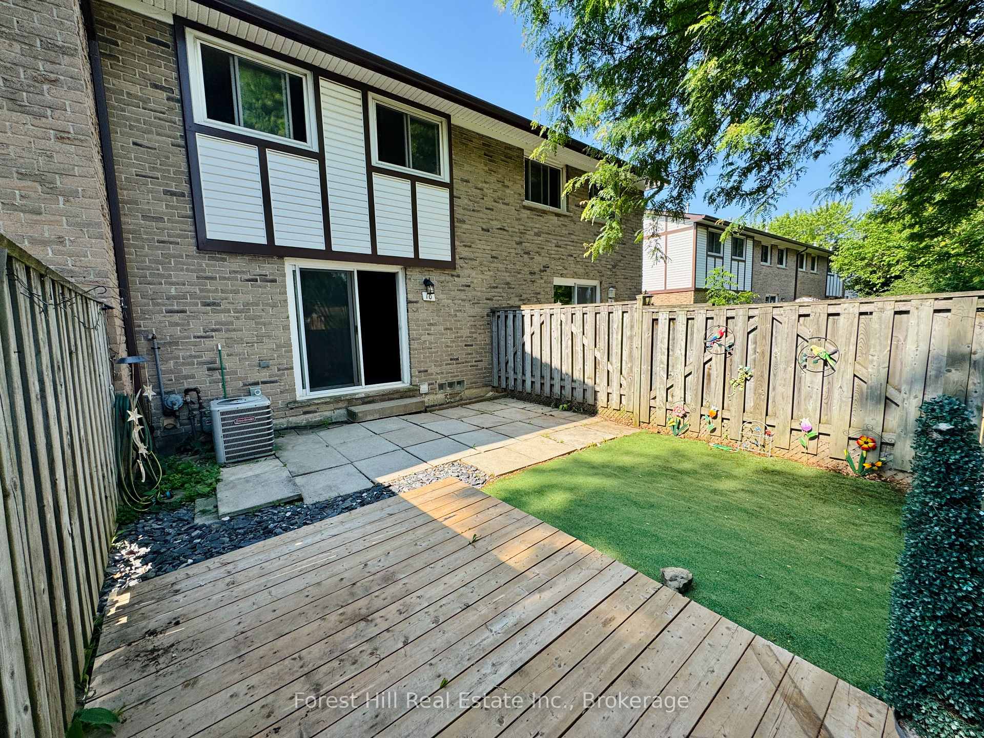 Photo 17 of Unit 10, 145 Rice Avenue, Hamilton, Fessenden — HOMEH