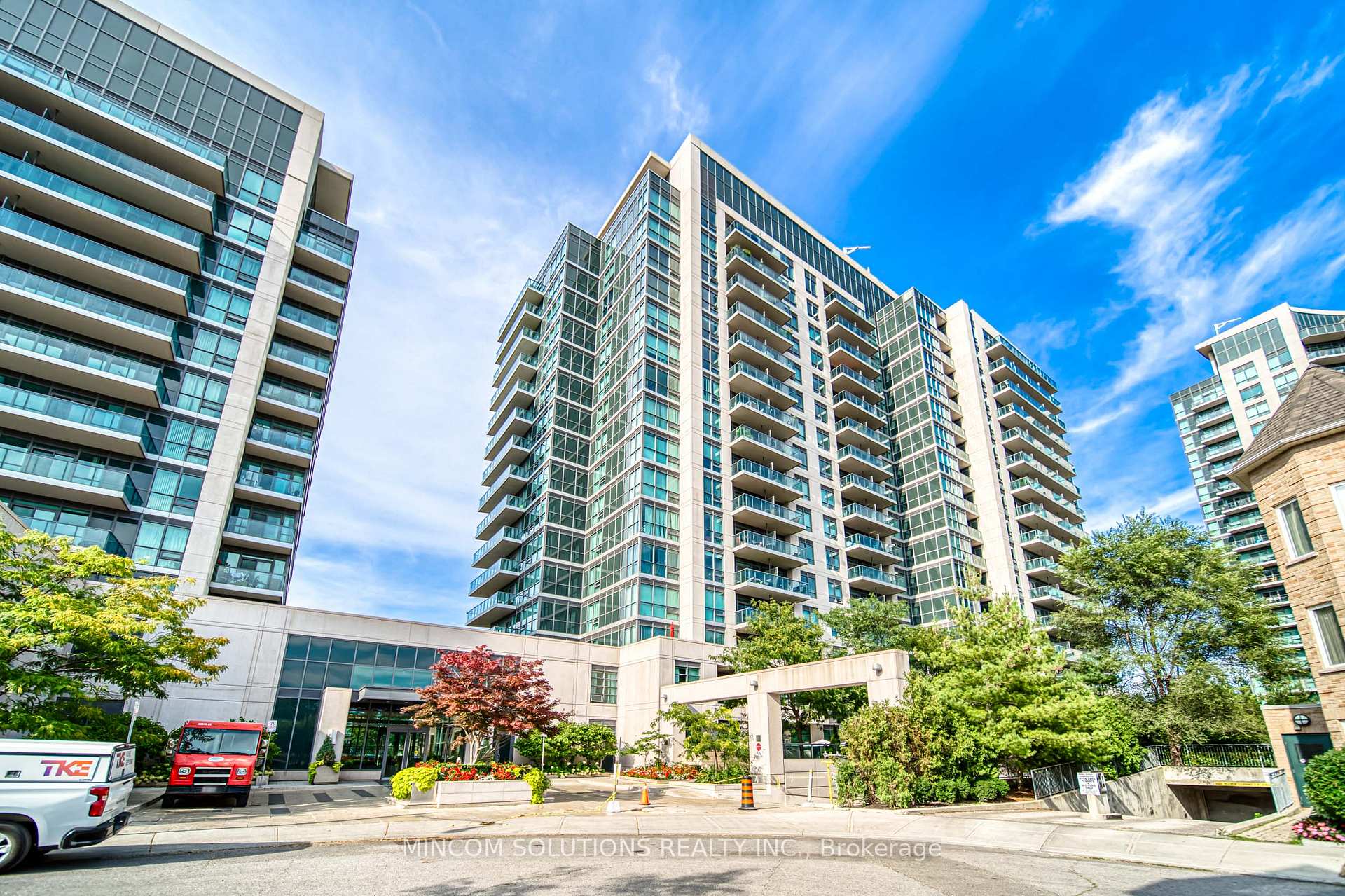Photo 2 of Unit 110, 35 Brian Peck Crescent, Toronto, Thorncliffe Park — HOMEH