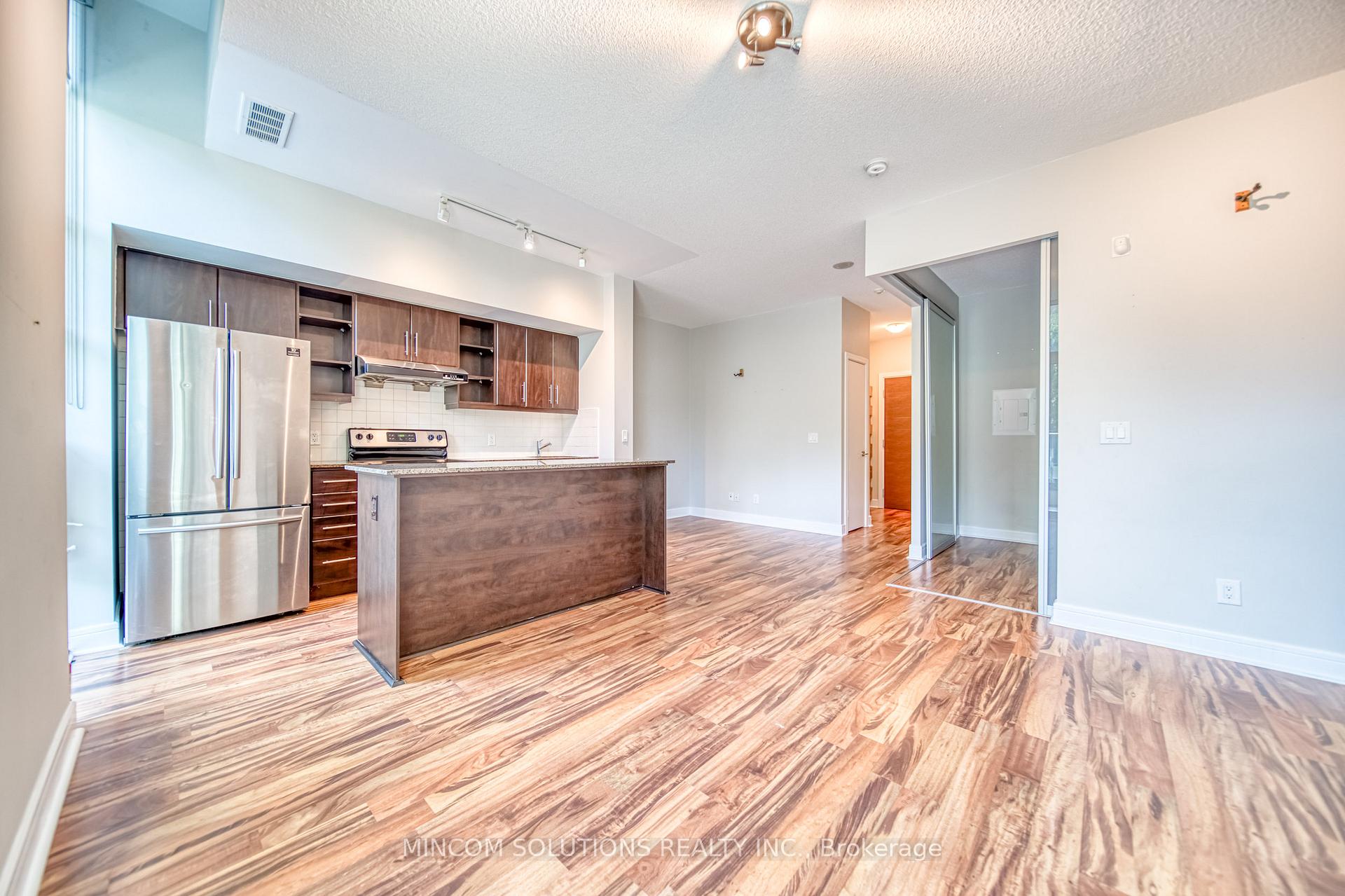 Photo 14 of Unit 110, 35 Brian Peck Crescent, Toronto, Thorncliffe Park — HOMEH