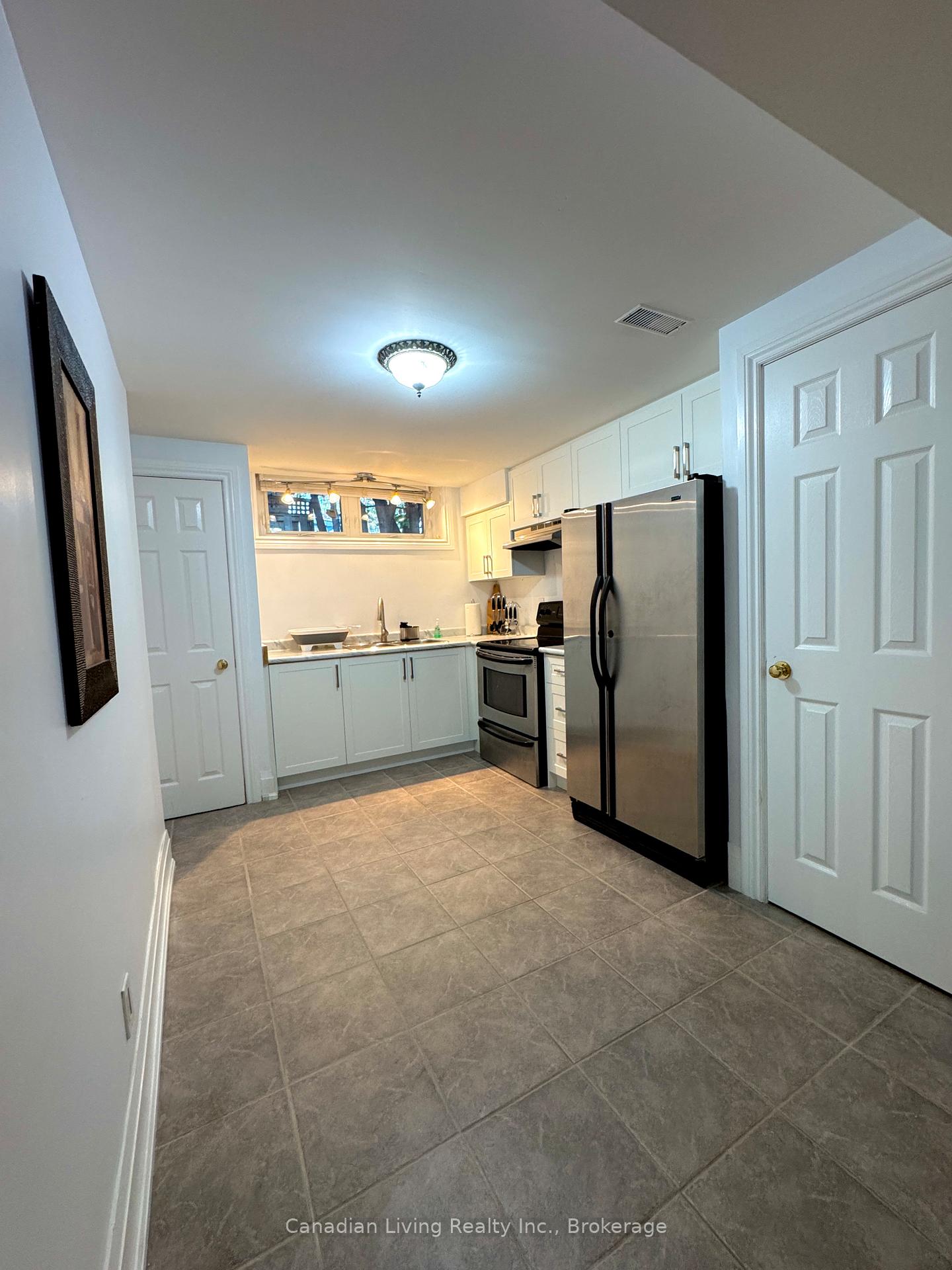 Photo 9 of 279 Irene Drive, Georgina, Keswick South — HOMEH