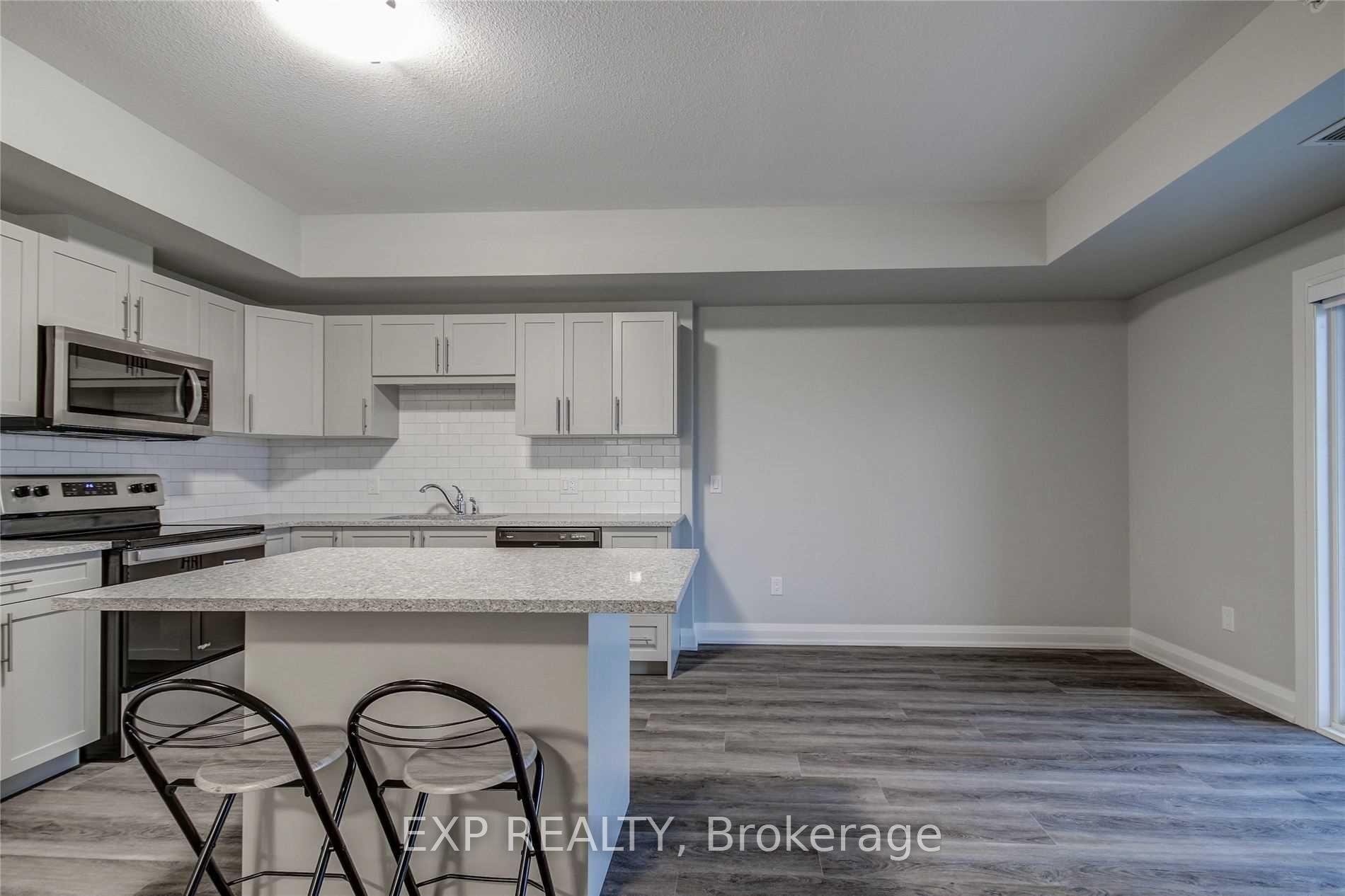 Photo 33 of Unit 401, 120 Summersides Boulevard, Pelham, Fonthill — HOMEH