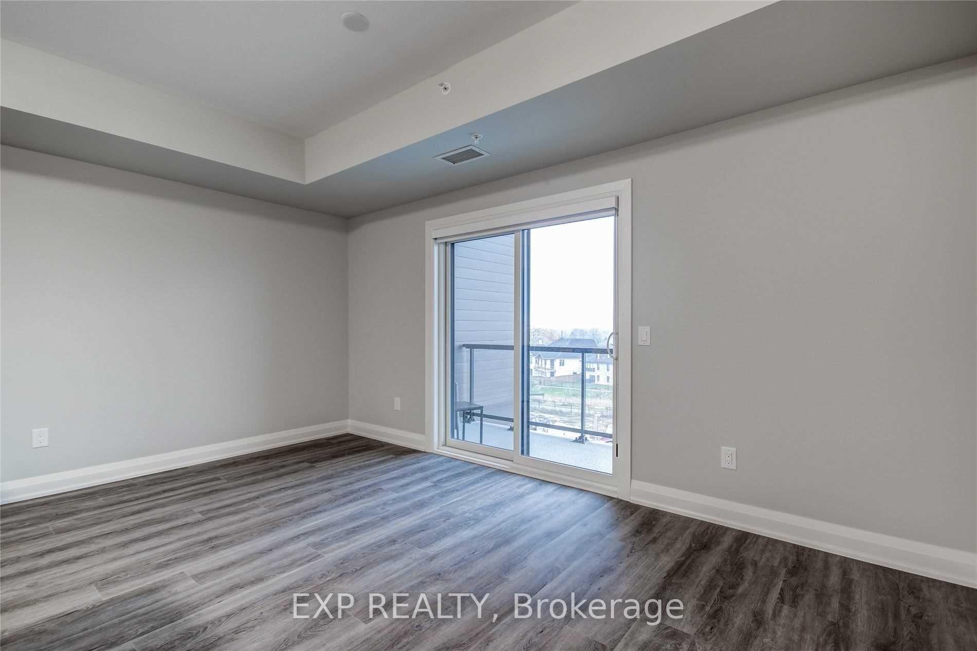 Photo 36 of Unit 401, 120 Summersides Boulevard, Pelham, Fonthill — HOMEH