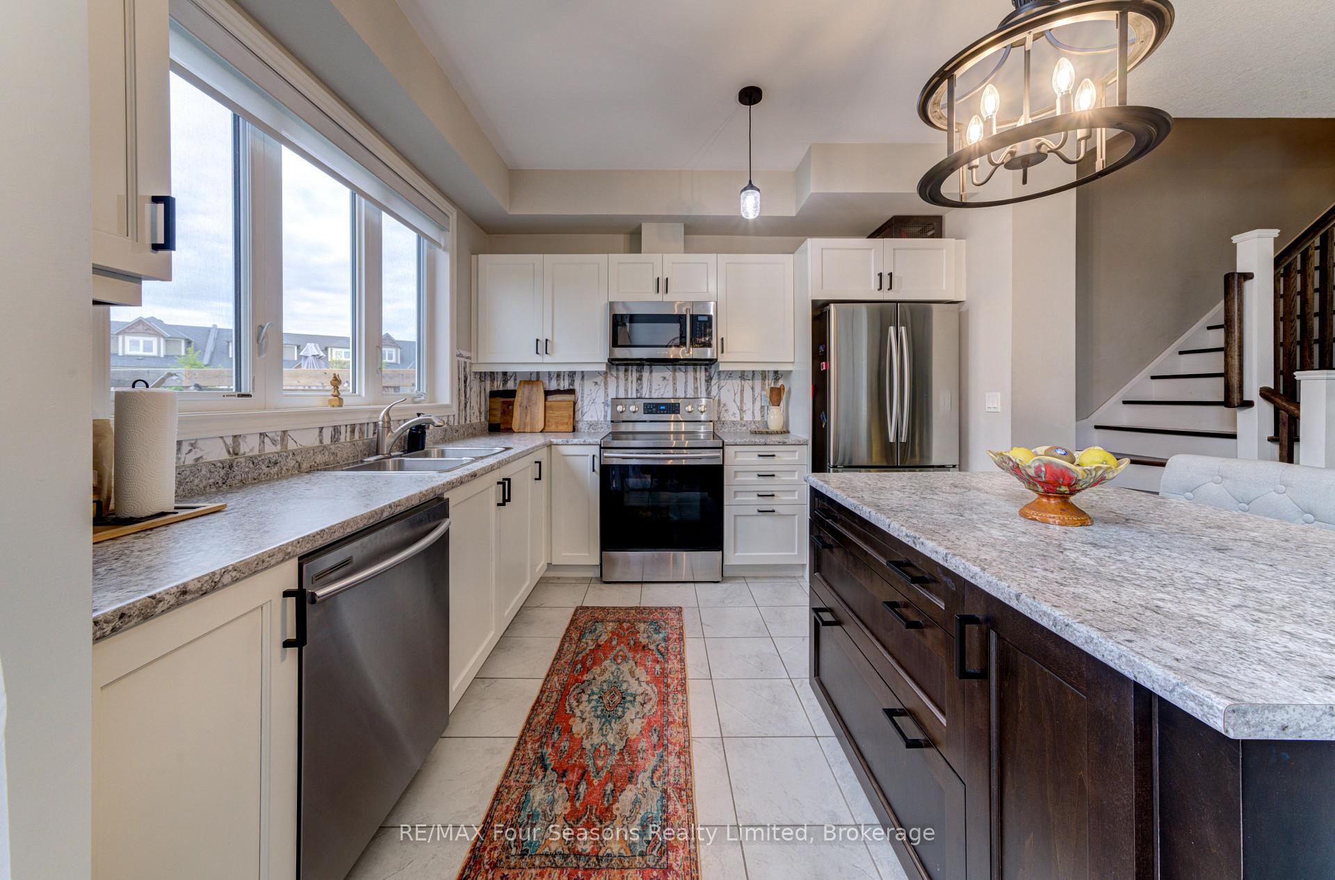 Photo 13 of 36 Lett Avenue, Collingwood — HOMEH