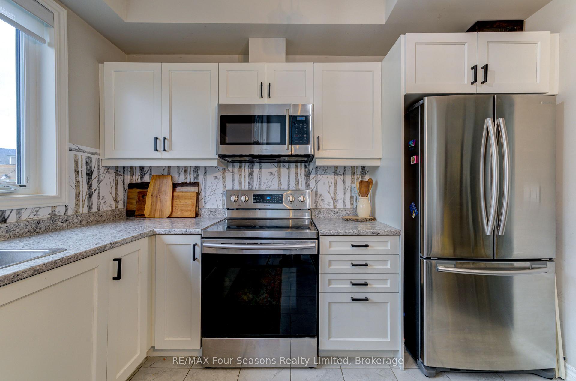 Photo 16 of 36 Lett Avenue, Collingwood — HOMEH