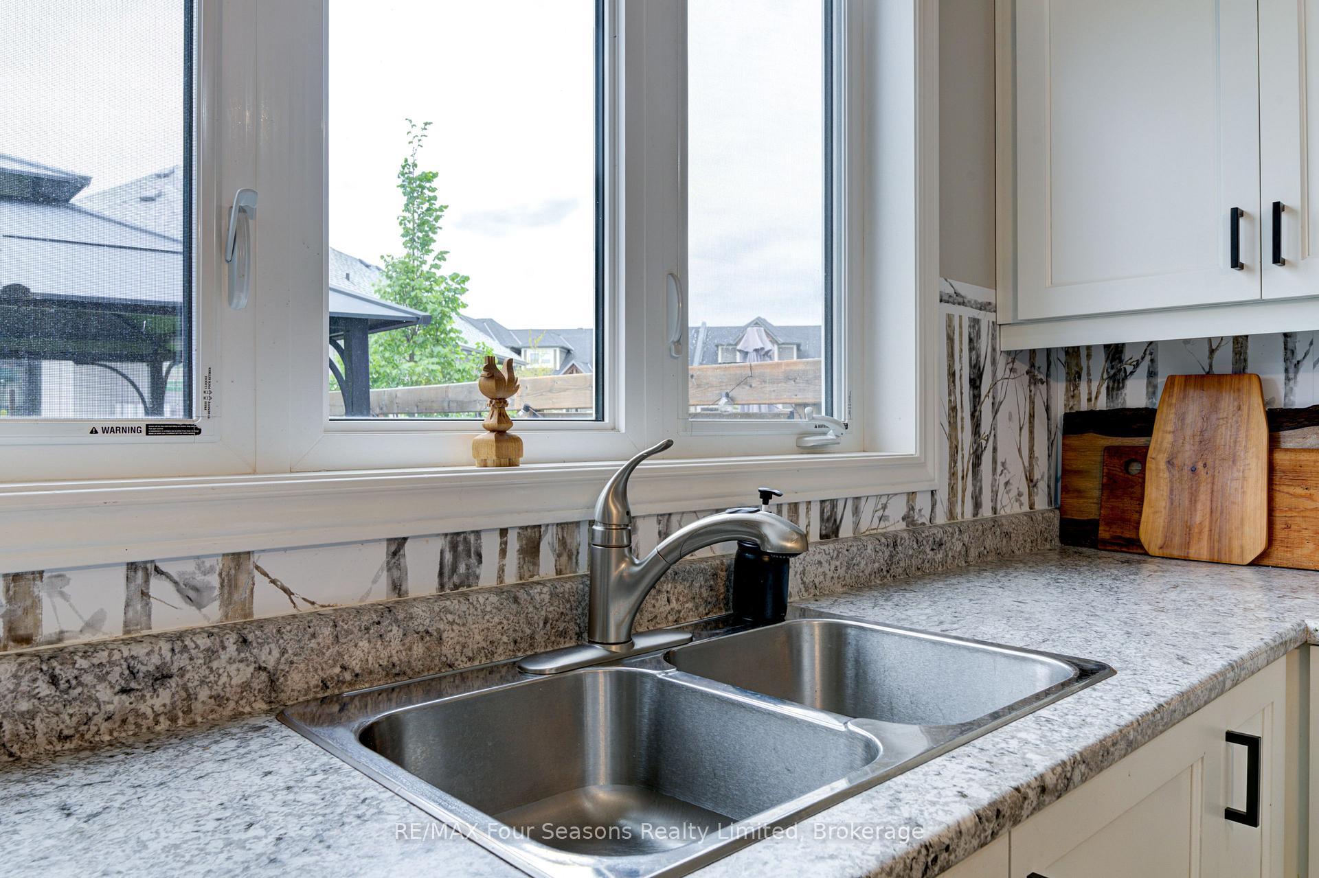 Photo 20 of 36 Lett Avenue, Collingwood — HOMEH