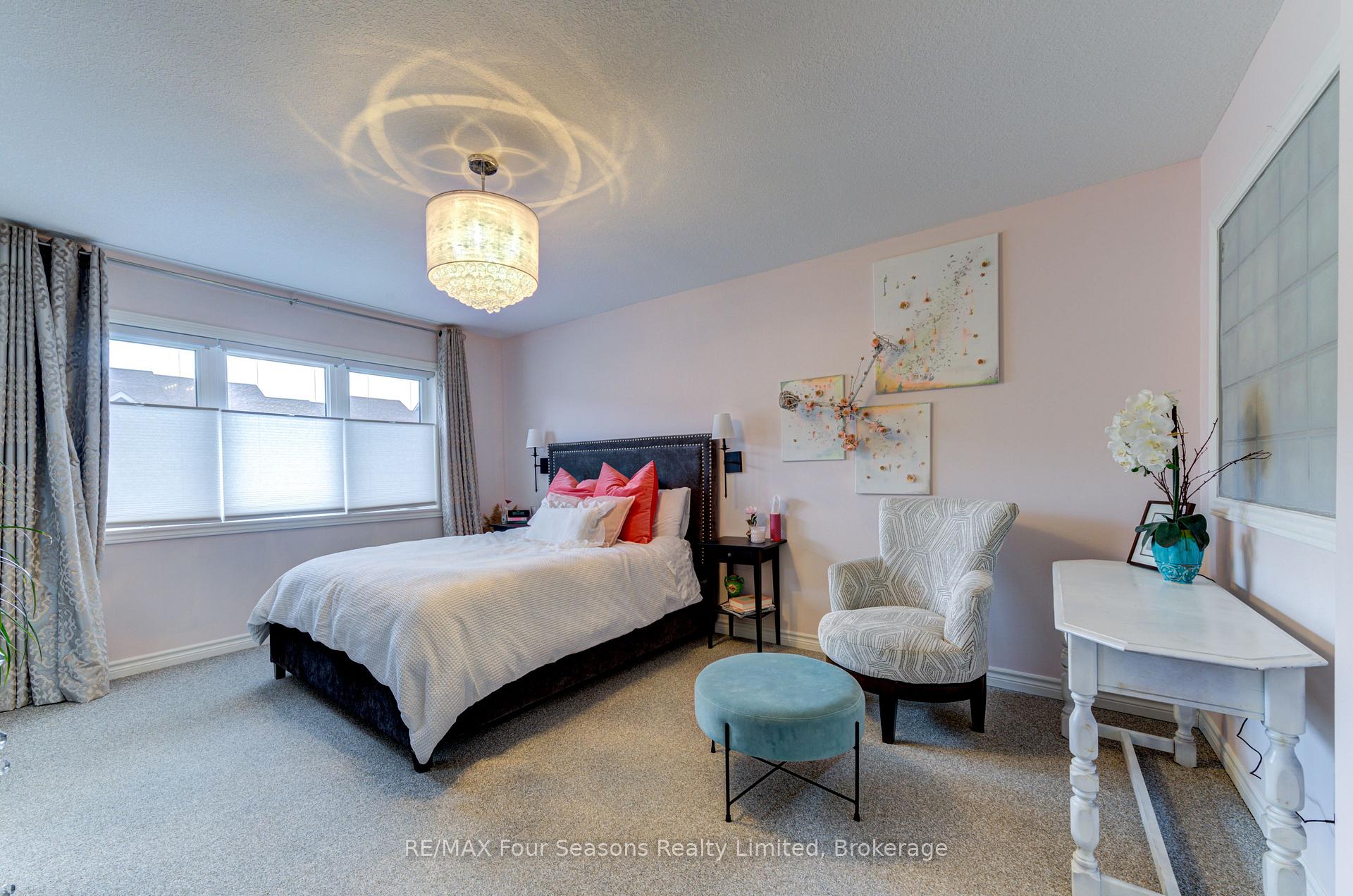 Photo 24 of 36 Lett Avenue, Collingwood — HOMEH