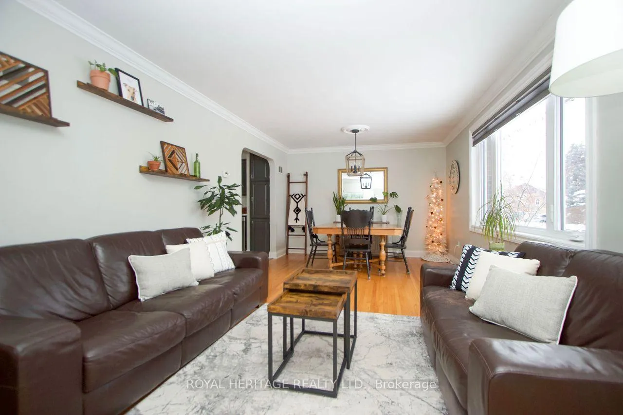 Photo 8 of 31 O'Dell Street, Clarington, Bowmanville — HOMEH