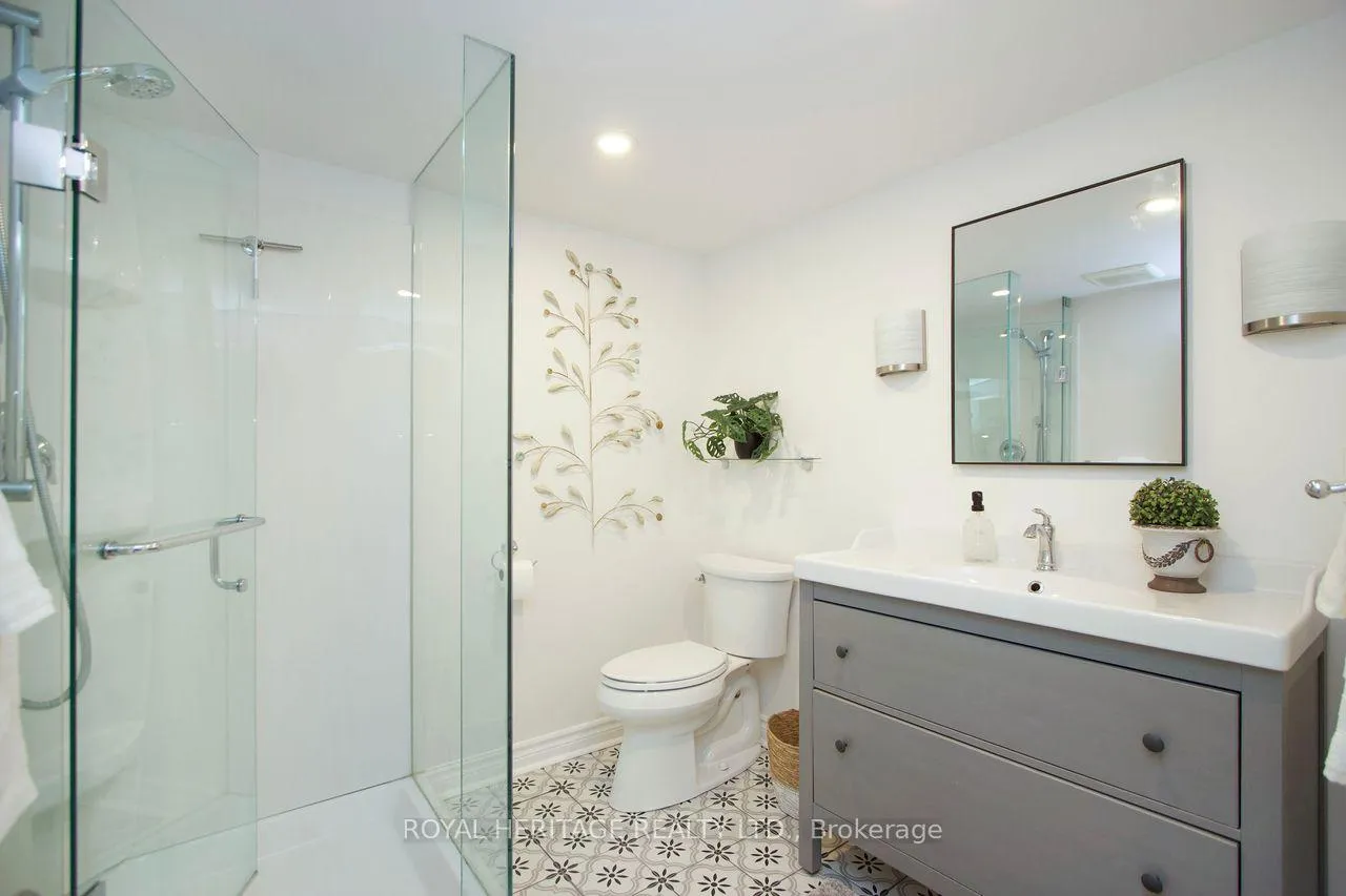 Photo 27 of 31 O'Dell Street, Clarington, Bowmanville — HOMEH