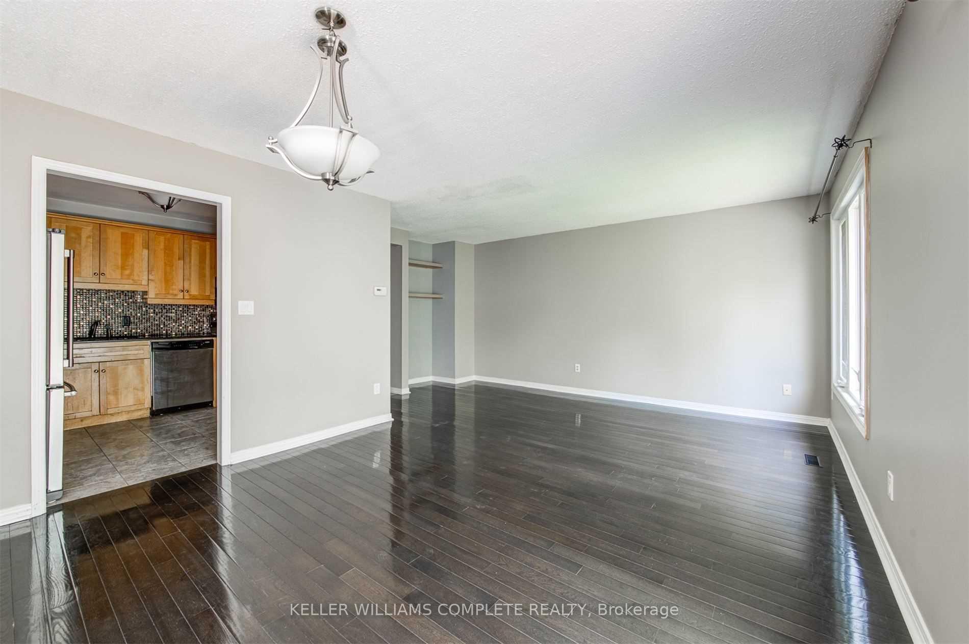Photo 10 of Unit 16, 109 Wilson Street W, Hamilton, Ancaster — HOMEH