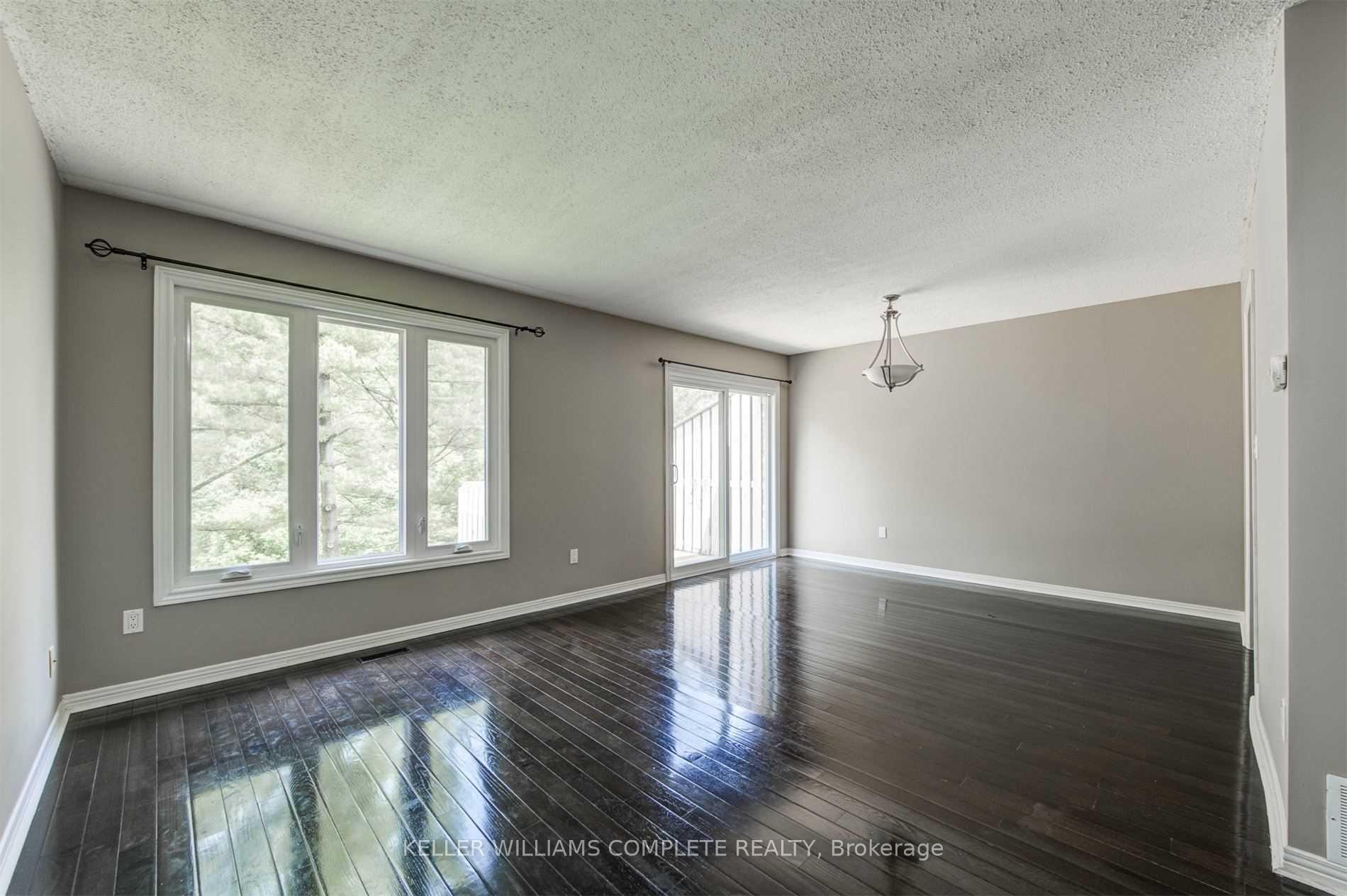 Photo 12 of Unit 16, 109 Wilson Street W, Hamilton, Ancaster — HOMEH