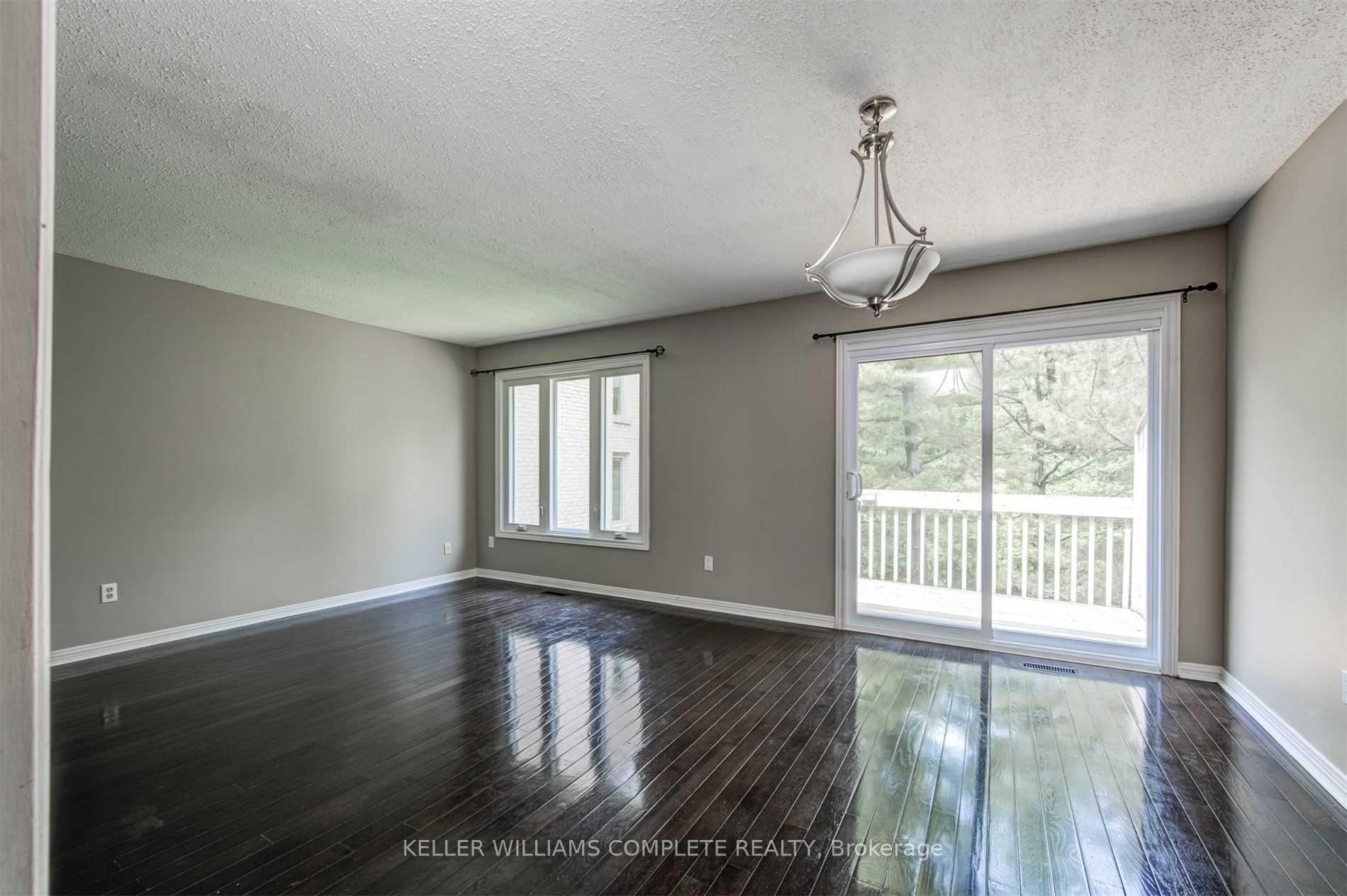 Photo 13 of Unit 16, 109 Wilson Street W, Hamilton, Ancaster — HOMEH